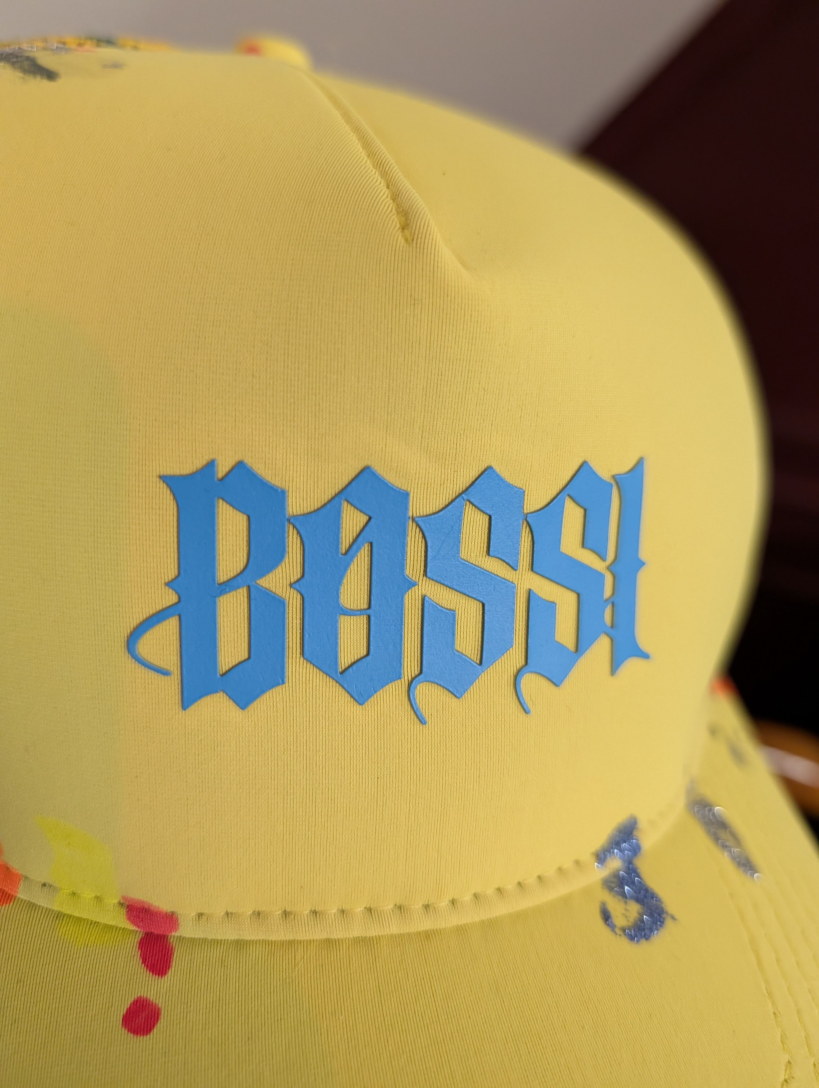 Bossi Sportswear $750 Yellow logo graphic paint spattered trucker hat Size ONE SIZE - 3 Thumbnail