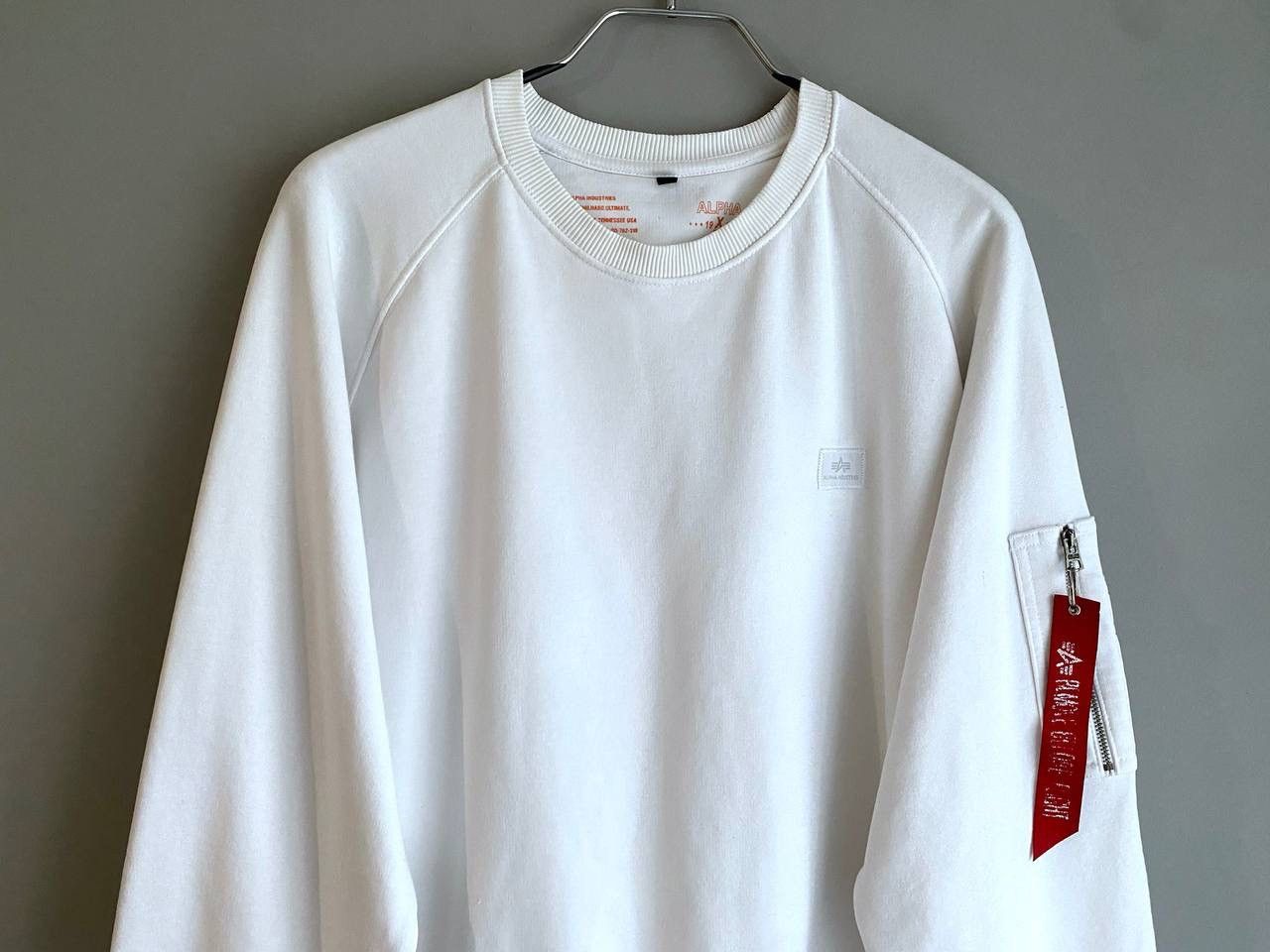 Alpha Industries Alpha Industries Men's White Cotton Sweatshirt, Size XXL Size US XXL / EU 58 / 5 - 3 Thumbnail