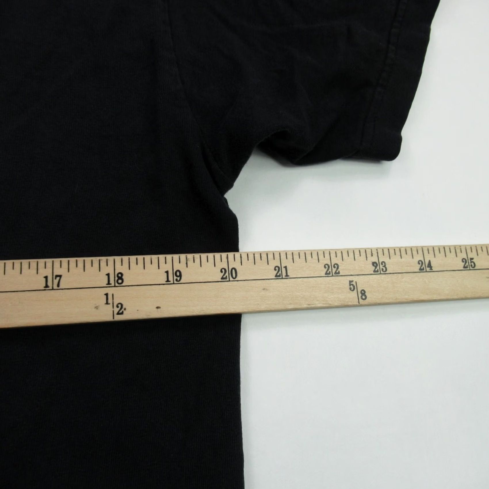 Vintage ACDC Shirt Medium Black Concert Tour 2003 About to Rock Short Sleeve Mens Size US M / EU 48-50 / 2 - 6 Thumbnail