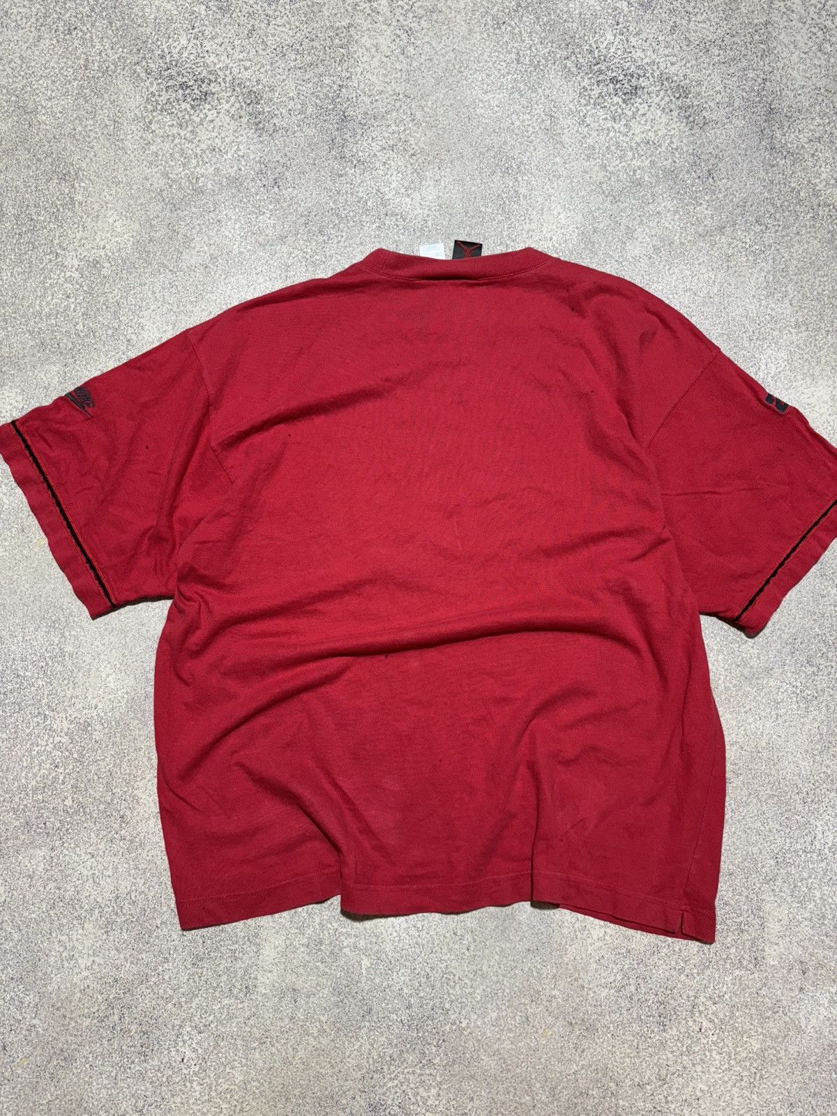 Jordan Brand Nike Air Jordan Vintage 90s Tshirt Man XL Size US XL / EU 56 / 4 - 8 Thumbnail