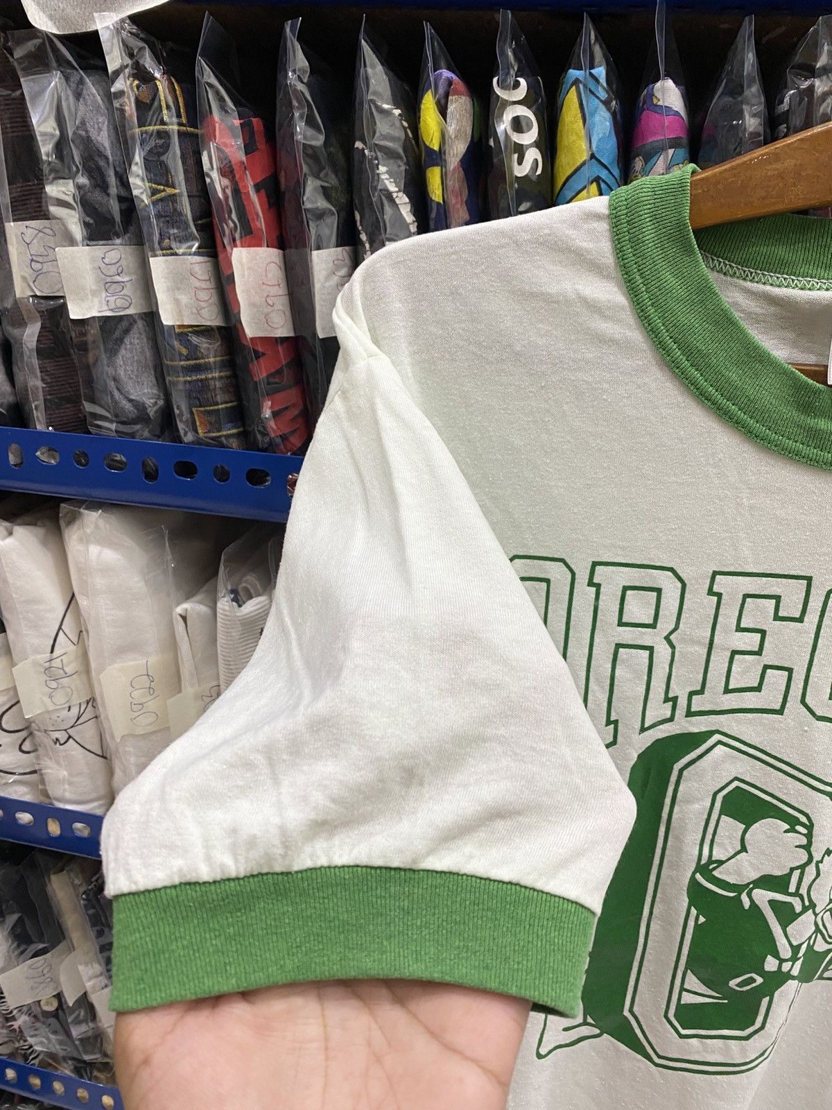 Vintage VINTAGE OREGON RINGER TSHIRT Size US L / EU 52-54 / 3 - 5 Thumbnail