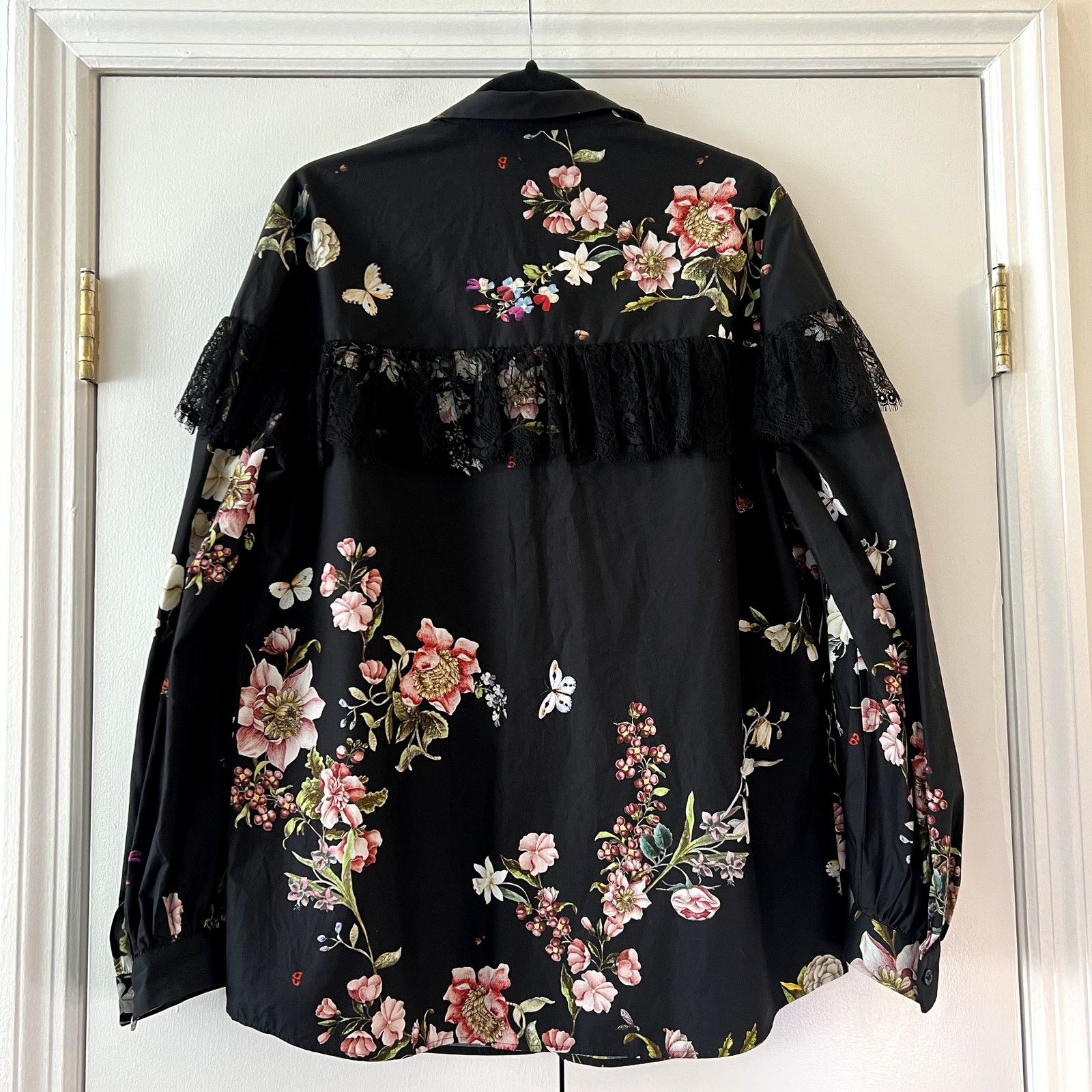 Giambattista Valli Giambattista Valli Paris black floral button down shirt Size XXL / US 16-18 / IT 52-54 - 5 Thumbnail
