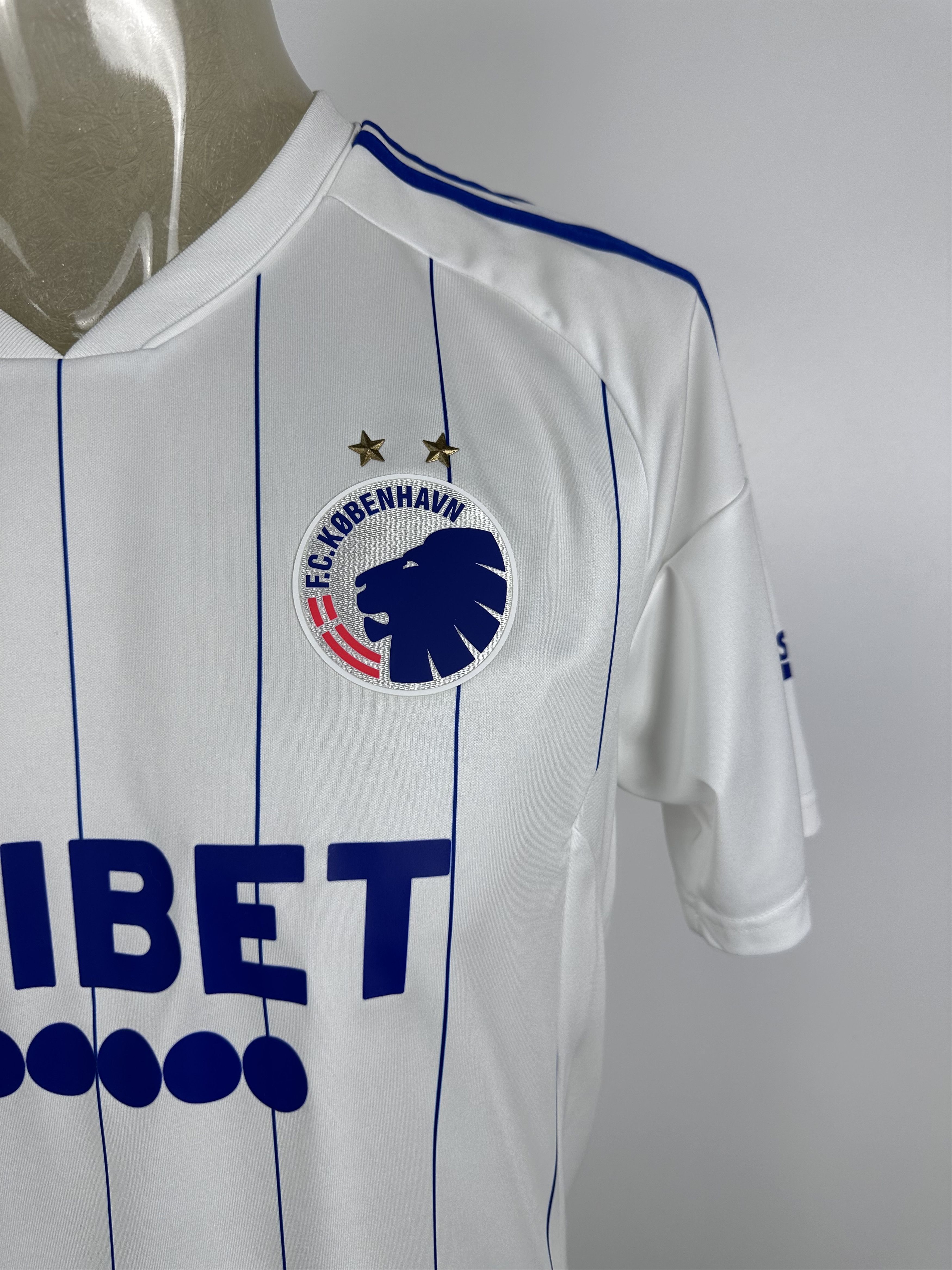 Adidas COPENHAGEN 2022 2023 FOOTBALL SHIRT SOCCER JERSEY ADIDAS Size US M / EU 48-50 / 2 - 2 Thumbnail