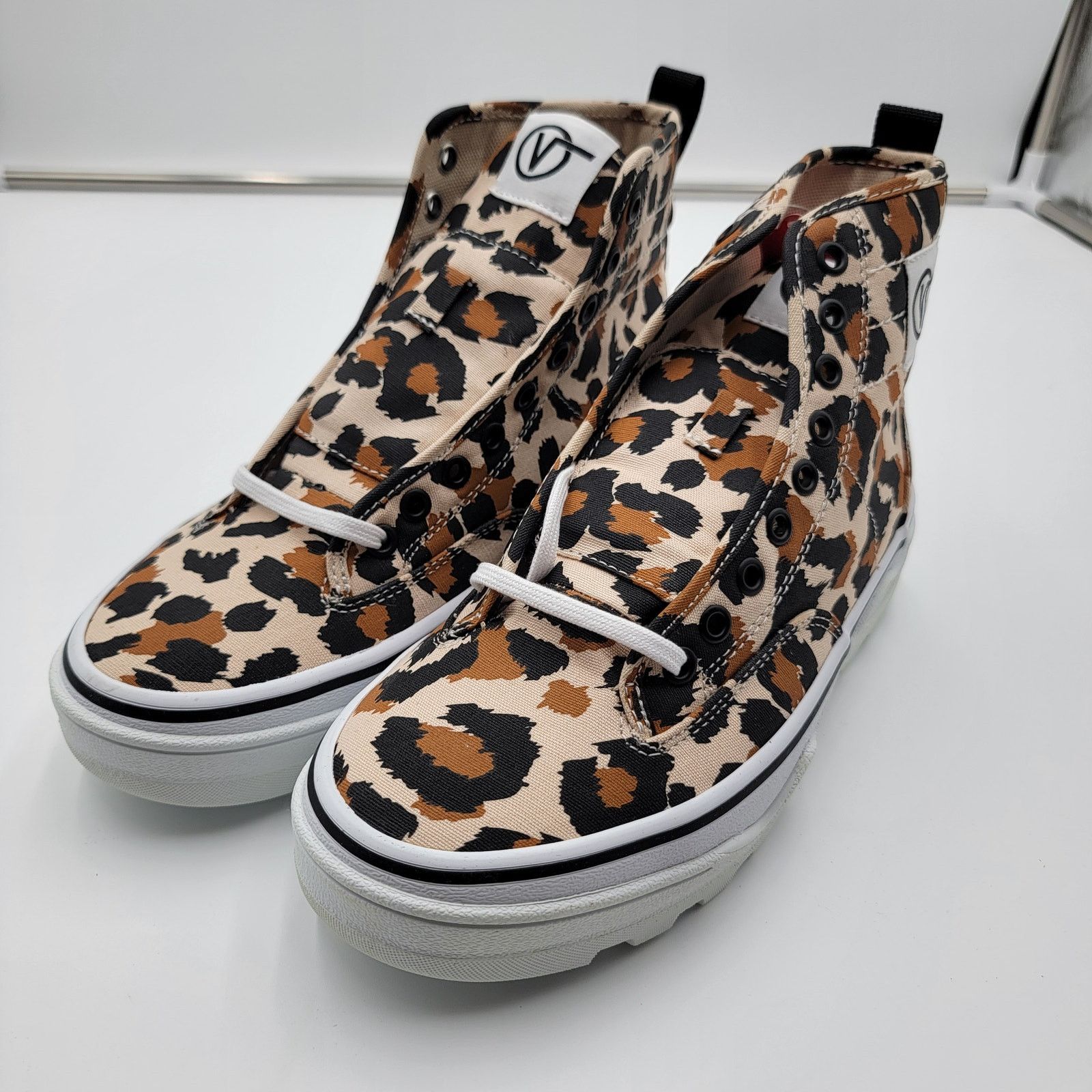 Vans Vans Sentry WC 'Leopard' Sz 7M/8.5W VN0A4P3K4XB Size US 8.5 / IT 38.5 - 1 Thumbnail