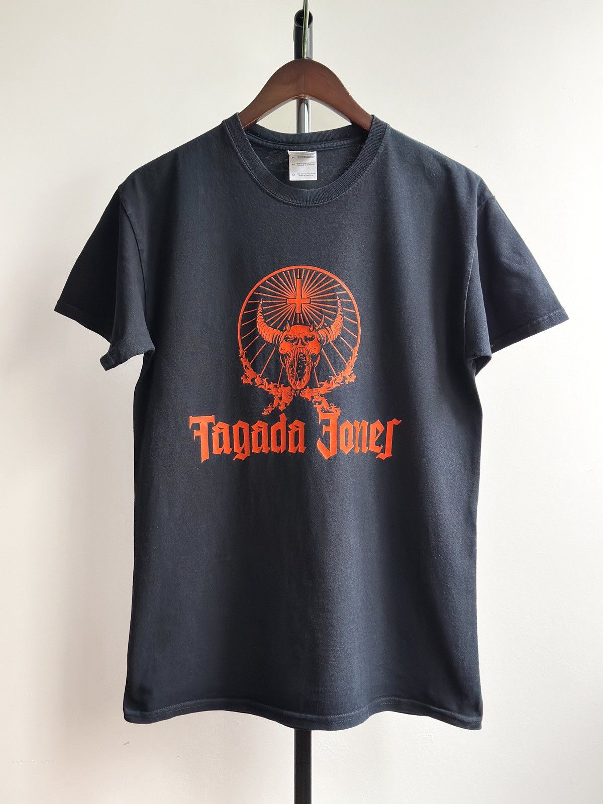 Band Tees Vintage 2000s Tagada Jones Hardcore Punk Rock Band Tee Size US M / EU 48-50 / 2 - 1 Thumbnail
