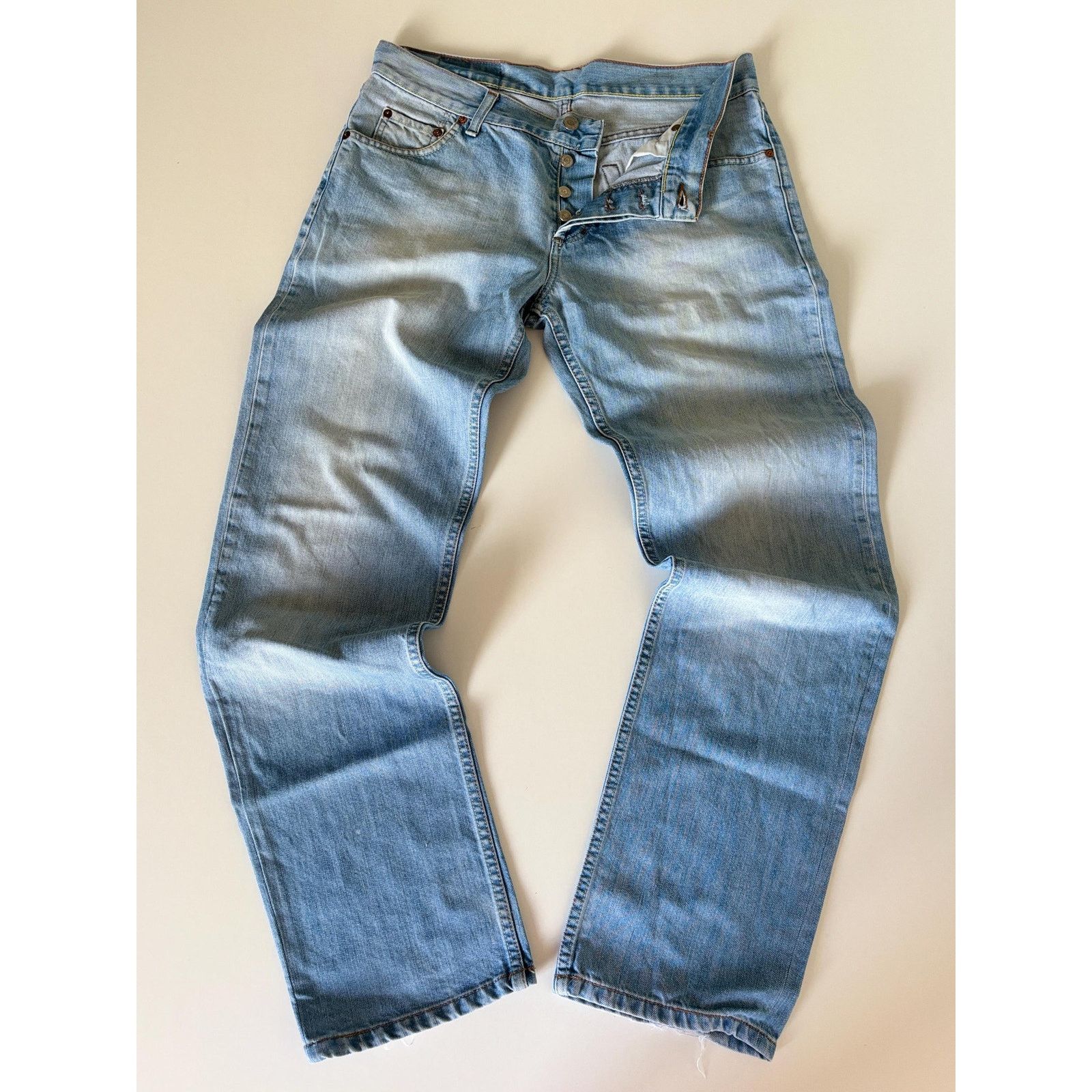 Levi's × Vintage Levi’s 510 Jeans W31 L34 Made in USA 1996 Light Wash Slim Size US 31 - 4 Thumbnail