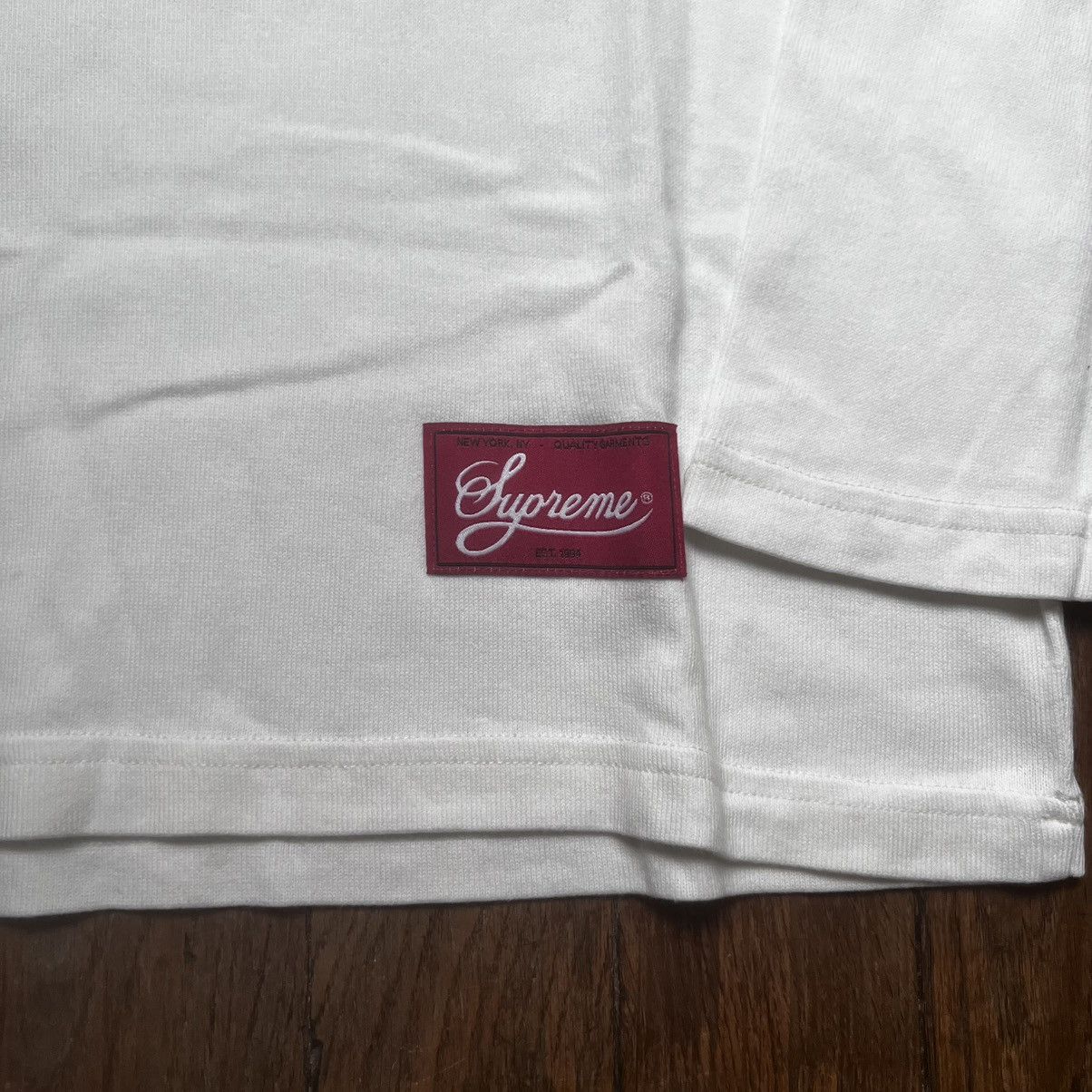 Supreme Supreme Bumblebee L/S Football Top White S Size US S / EU 44-46 / 1 - 4 Thumbnail