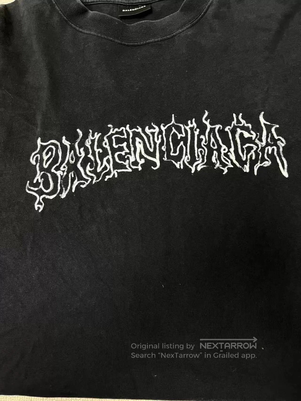 Balenciaga balenciaga new year oversized t. Size US XL / EU 56 / 4 - 3 Thumbnail