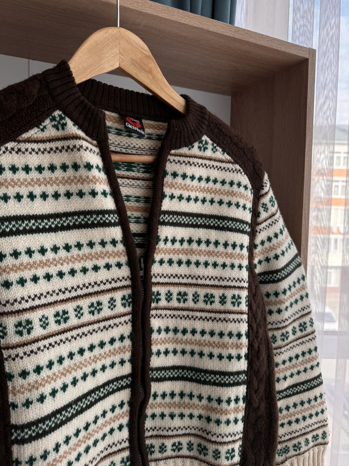 GIESSWEIN × Vintage Vintage Giesswein Tirol Floral Pure Wool Zip Sweater Size US S / EU 44-46 / 1 - 8 Thumbnail