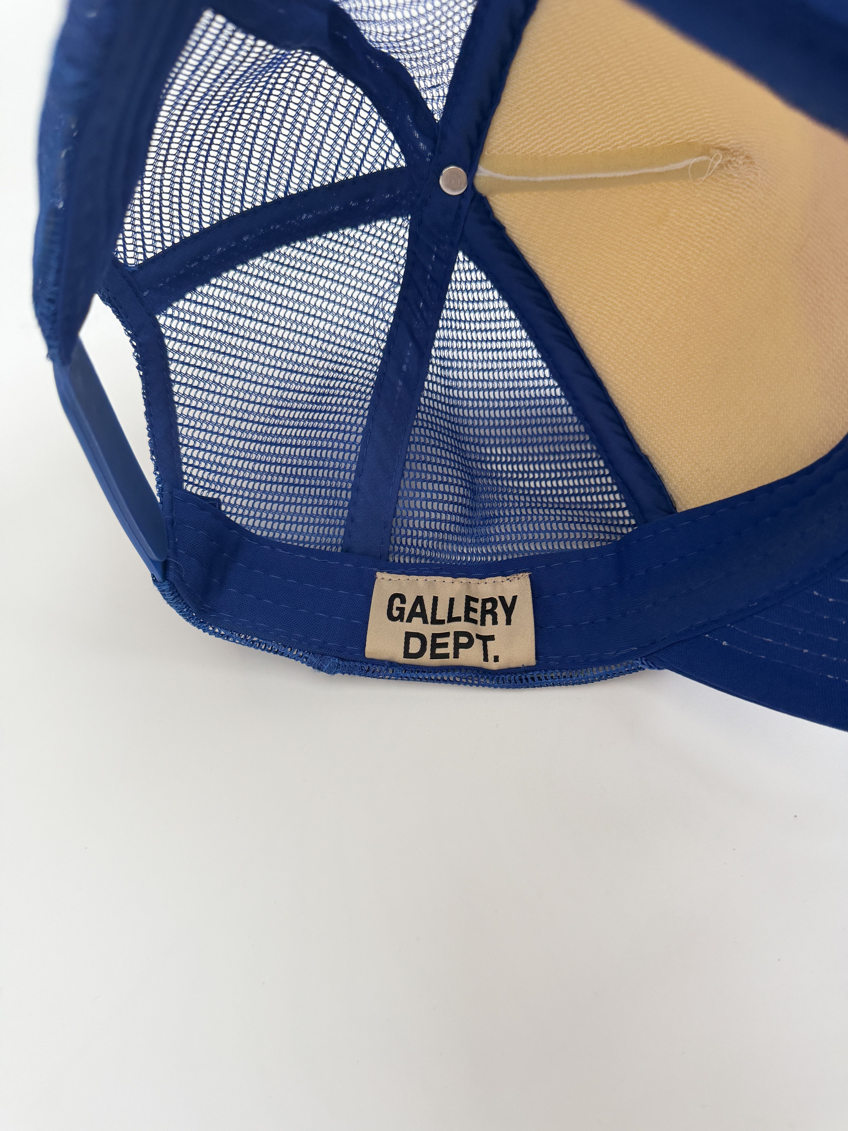 Gallery Dept. All that kills trucker hat Size ONE SIZE - 4 Thumbnail