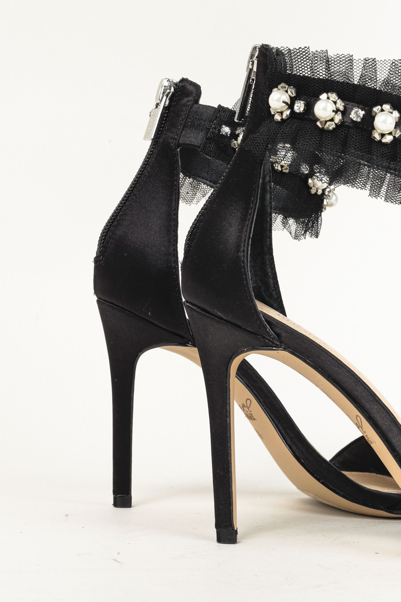Badgley Mischka Badgley Mischka Jewel Black Tulle Ruffle and Pearl Sandals Size US 5.5 / IT 35.5 - 7 Thumbnail