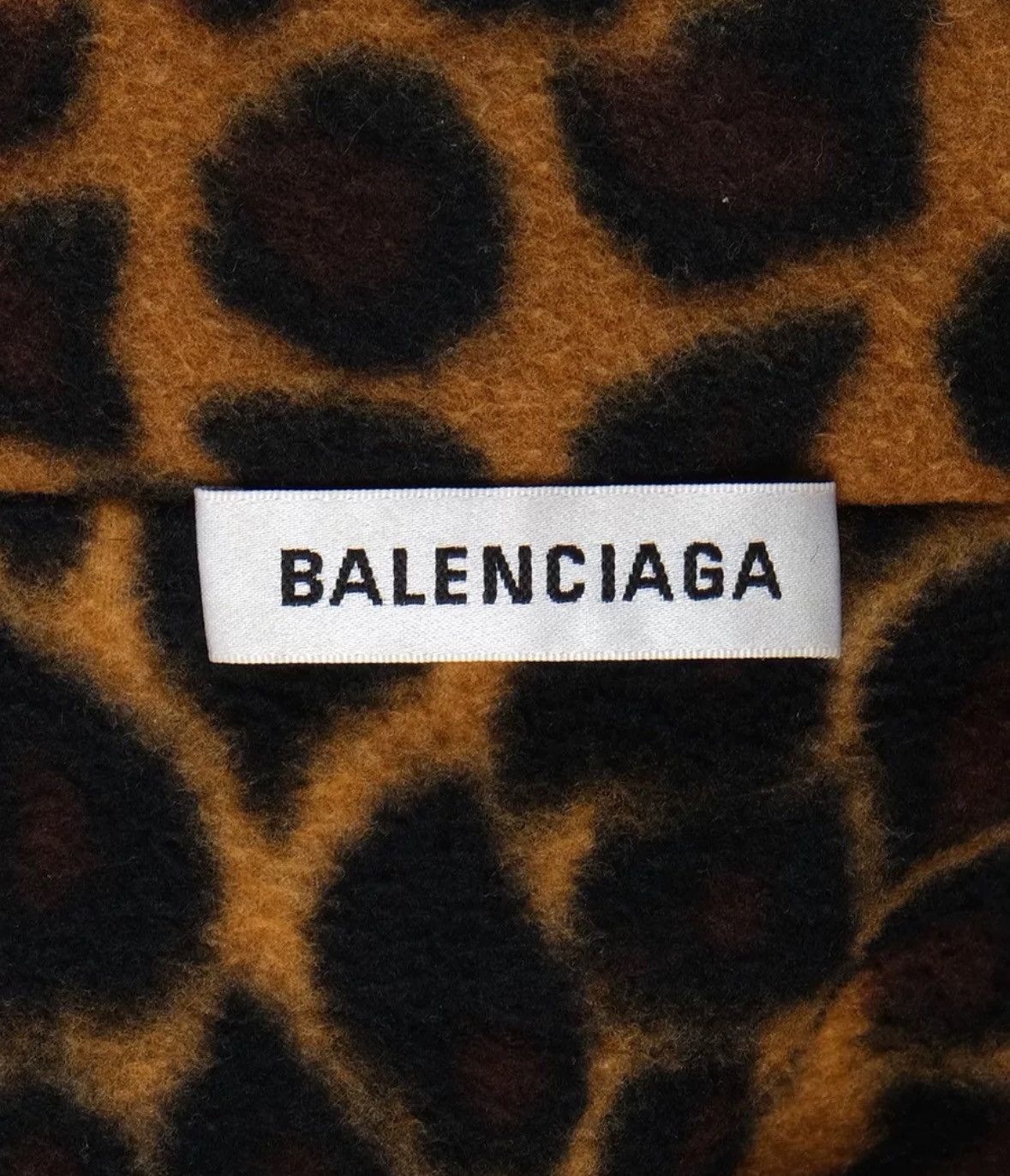 Balenciaga Balenciaga Leopard Fleece Jacket 2412-Nextarrow Size US XS / EU 42 / 0 - 5 Thumbnail