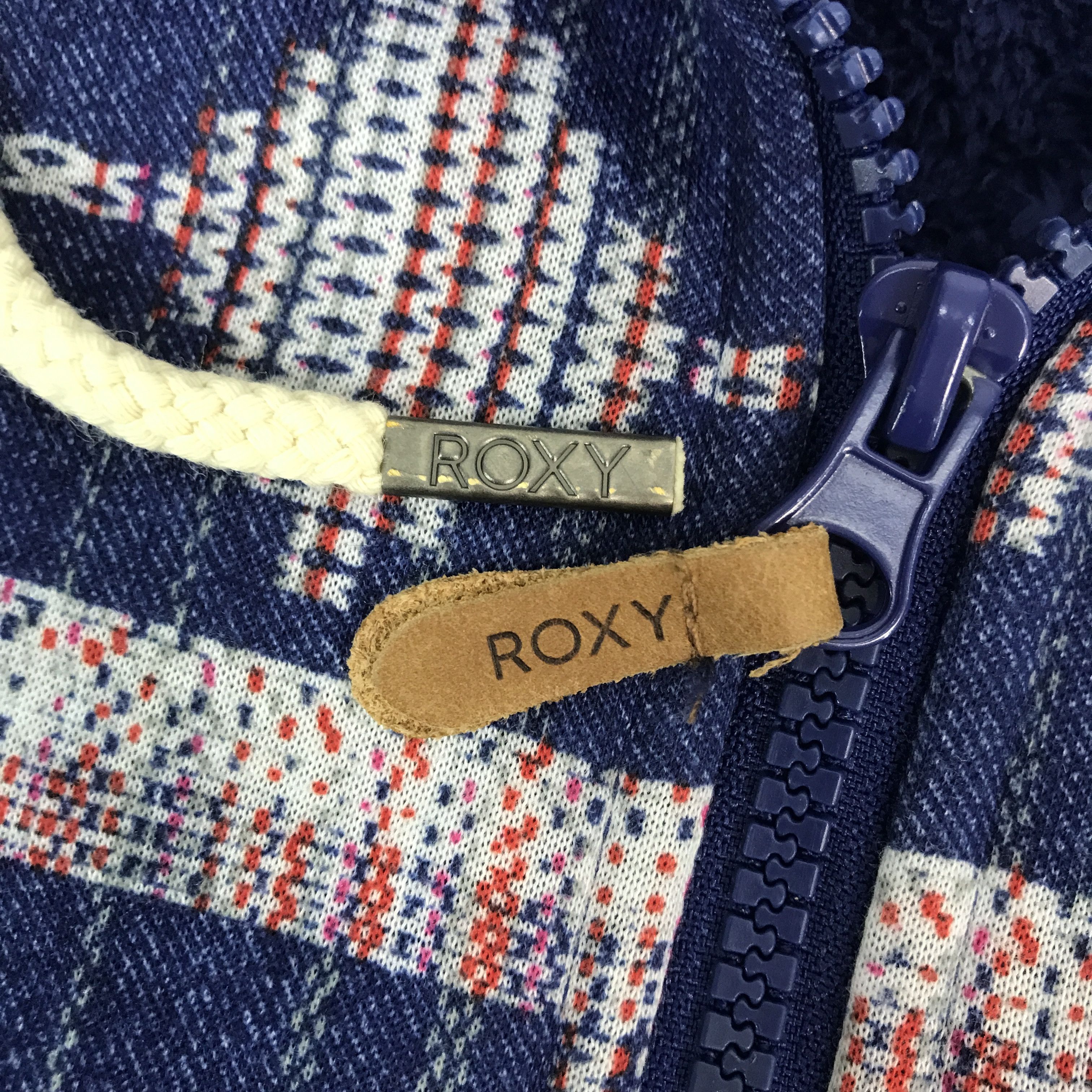 Japanese Brand Roxy Designer Zipper jacket With Hoodie Size US S / EU 44-46 / 1 - 9 Thumbnail