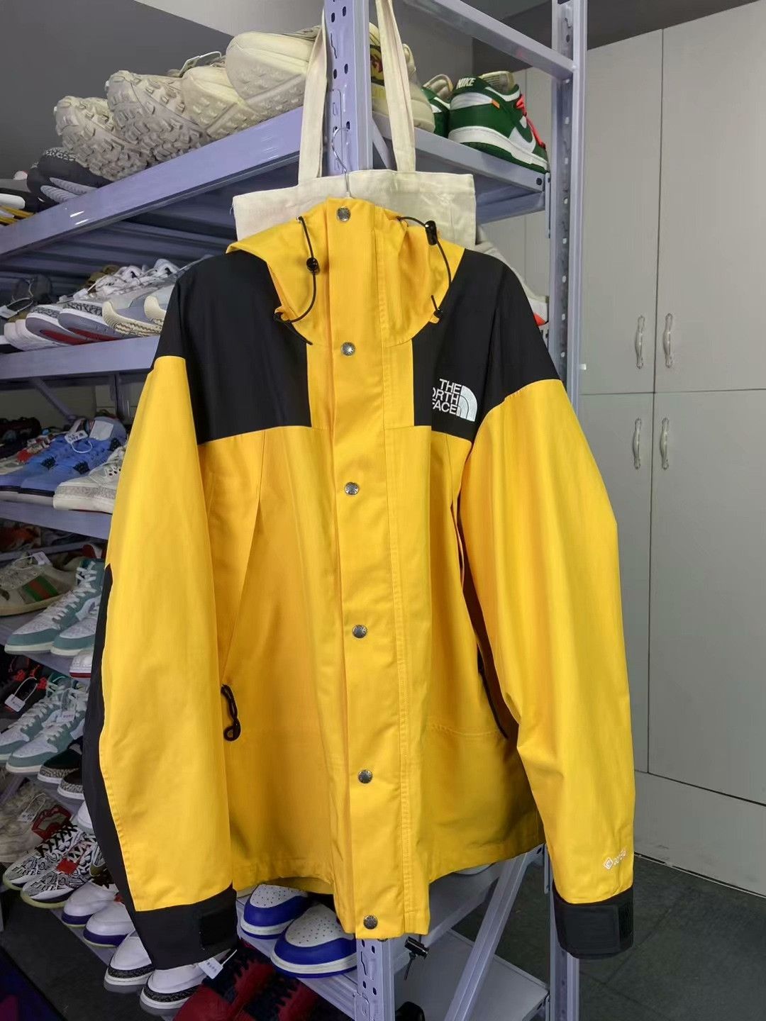 The North Face The North Face Light Jacket xl Men Size US XL / EU 56 / 4 - 1 Thumbnail