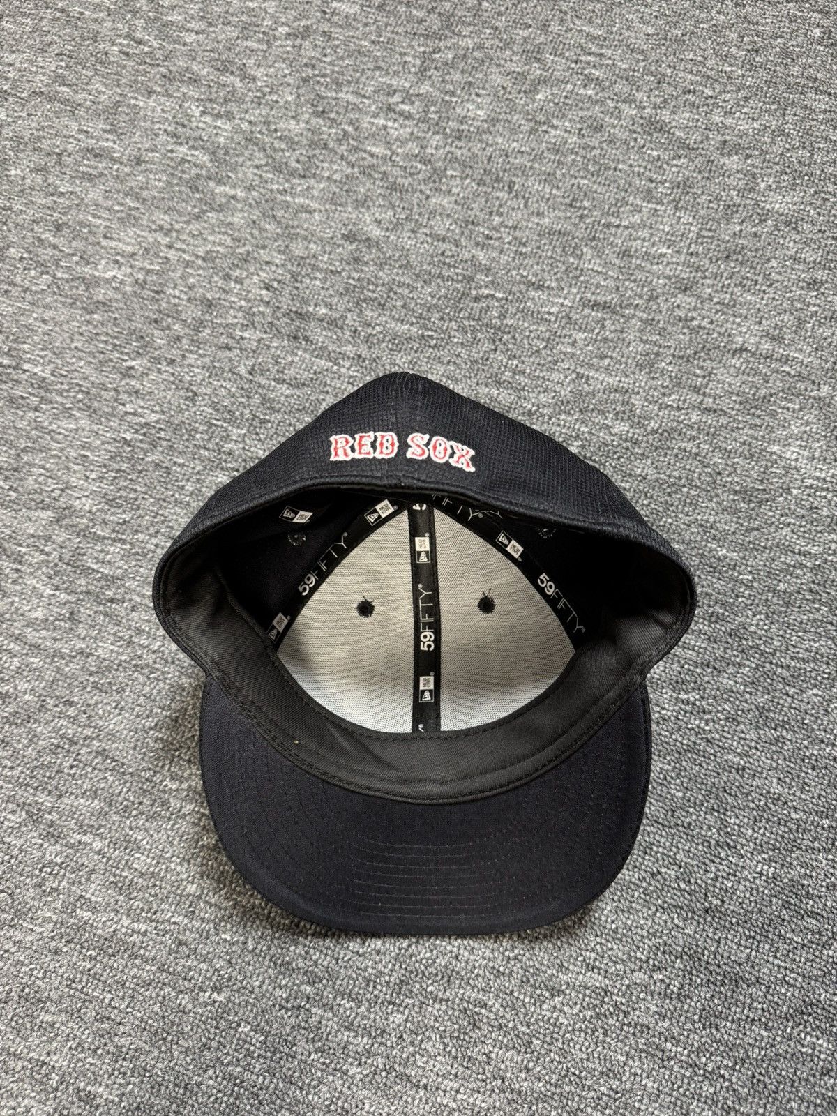 MLB × New Era New Era 59FIFTY Boston Red Sox Fitted Hat 6 7/8 NWT Size ONE SIZE - 4 Thumbnail
