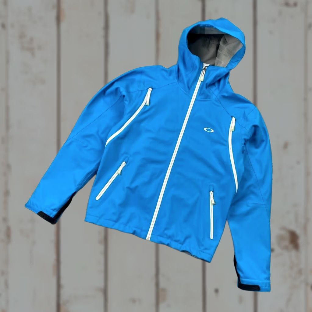 Oakley VINTAGE Oakley Jacket Mens Size M Blue SoftShell Size US M / EU 48-50 / 2 - 1 Thumbnail