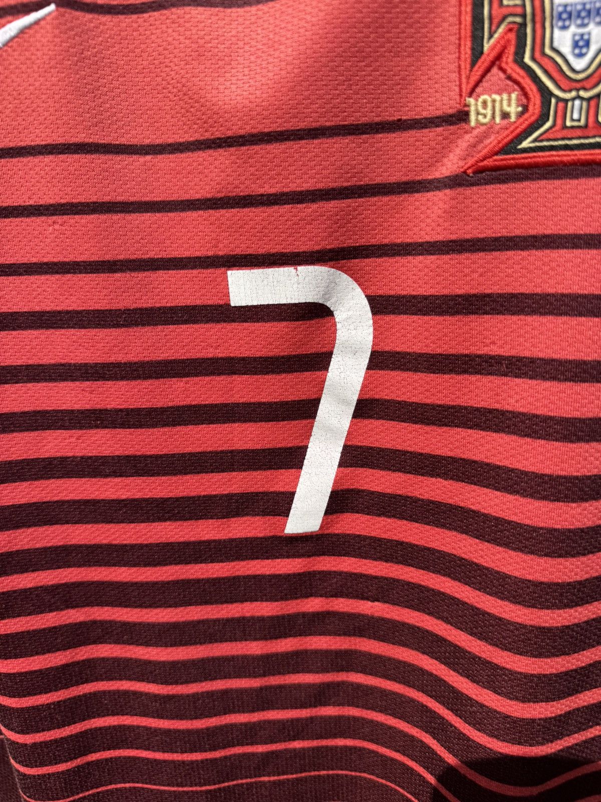 Nike Vintage Nike Portugal #7 Ronaldo 2014 Home Jersey Size US S / EU 44-46 / 1 - 7 Thumbnail