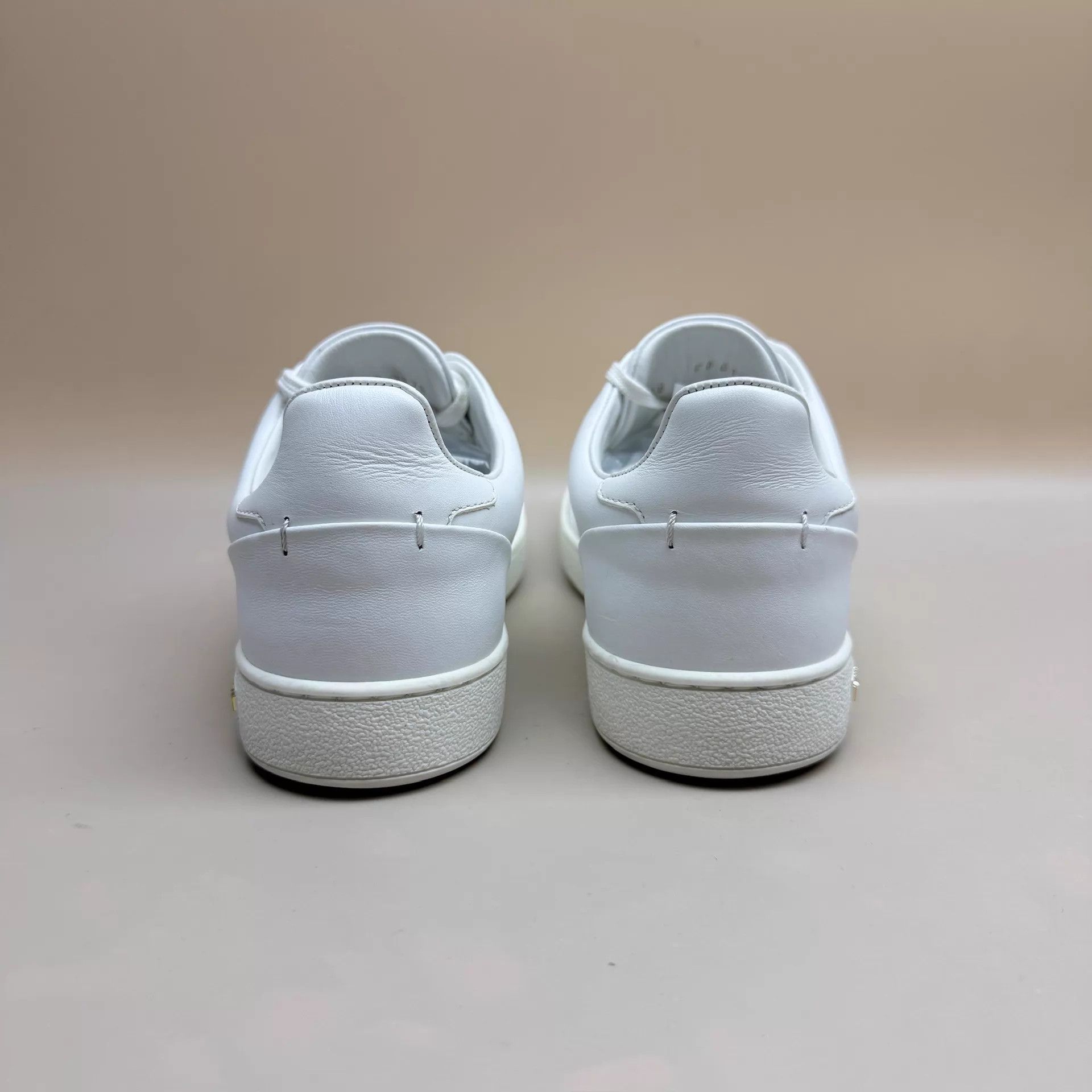 Louis Vuitton Louis Vuitton Kitten Print Lace-Up Sneaker 38 99 New Size US 7.5 / IT 37.5 - 3 Thumbnail