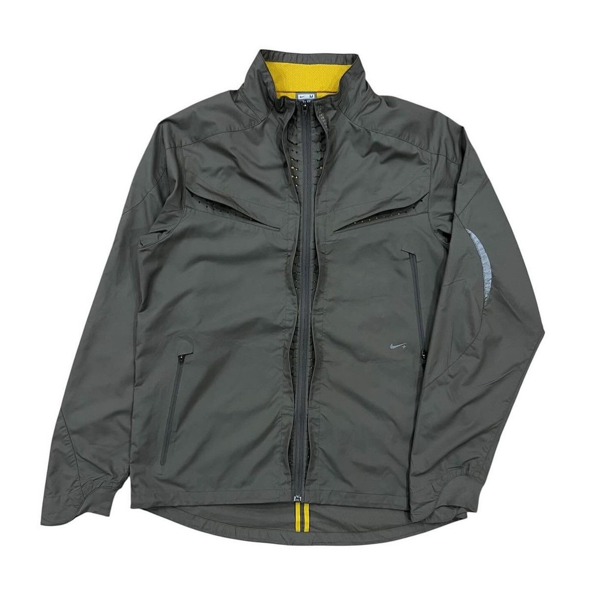 Nike Early 2000 Nike+ Fit Multi Pocket Ventilated Techical Jacket Size US M / EU 48-50 / 2 - 1 Thumbnail