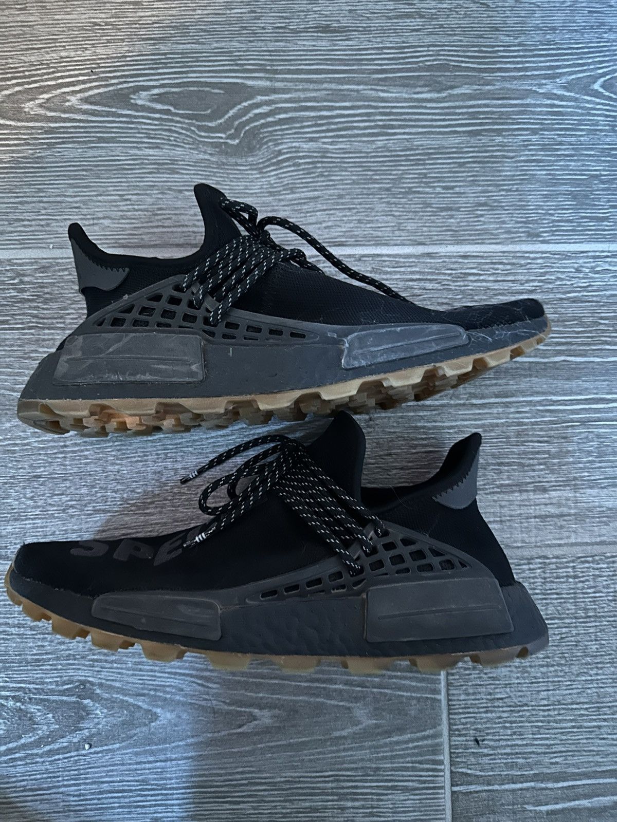 Adidas × Pharrell adidas NMD Hu Trail Size US 9.5 / EU 42-43 - 3 Thumbnail