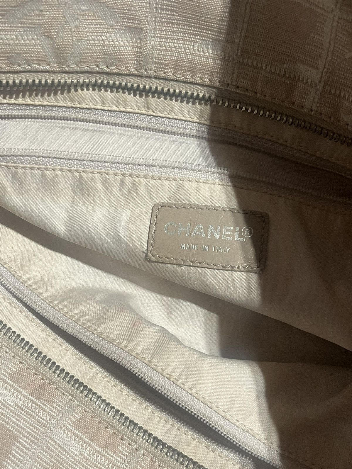 Chanel Chanel Beige Fabric Travel Line Bag Size ONE SIZE - 4 Thumbnail