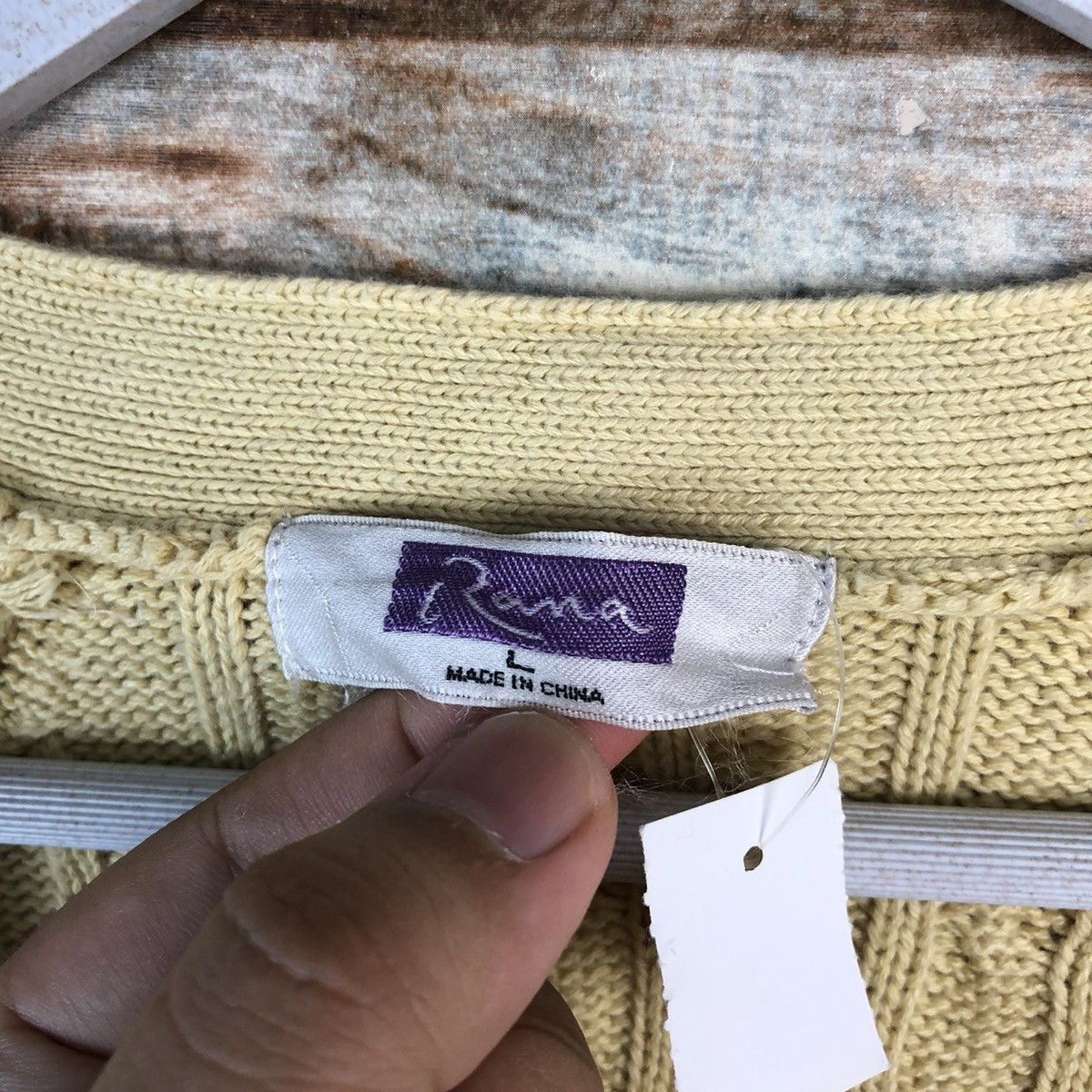 Vintage DLL Rama japan vintage Yellow Cardigan Knitwear #C046 Size US L / EU 52-54 / 3 - 9 Thumbnail