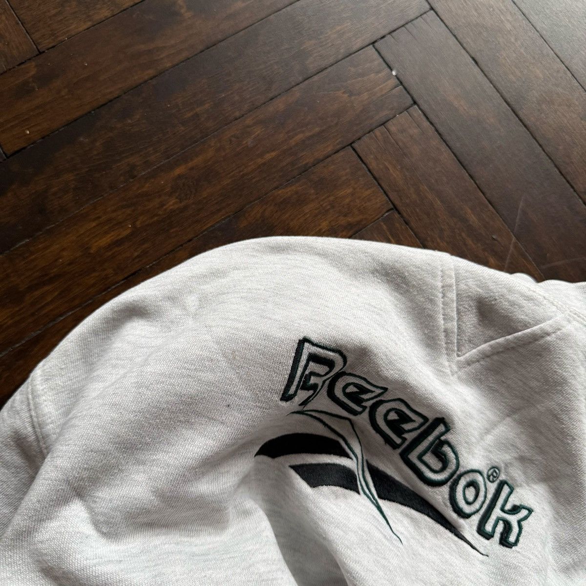 Reebok Reebok Mens Gray Sweatshirt Vintage 90s 00s Embroidered Logo Size US XS / EU 42 / 0 - 6 Thumbnail