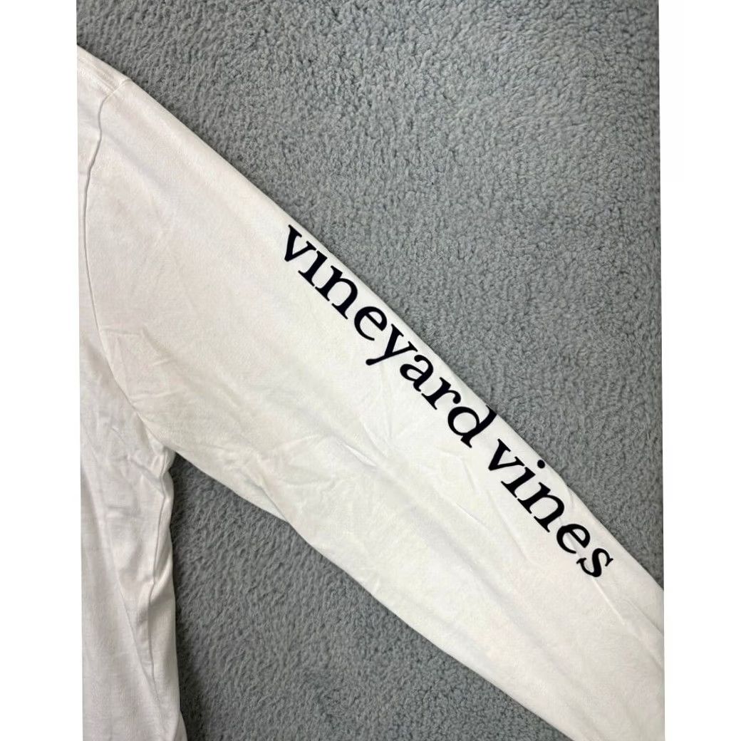 Vineyard Vines Vineyard Vines Shirt Adult Large White Class Of 2018 Long Sleeve Graphic Tee Men Size US L / EU 52-54 / 3 - 7 Thumbnail
