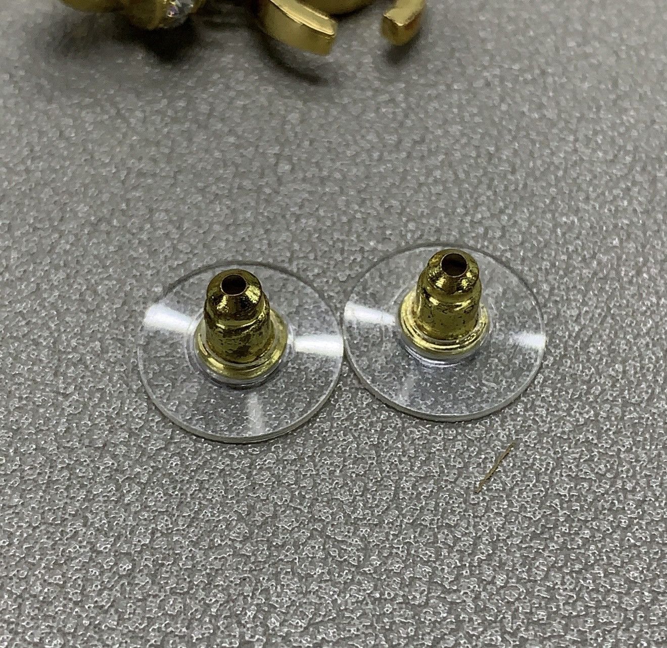 Chanel chanel metal logo earrings 0079 Size ONE SIZE - 9 Thumbnail