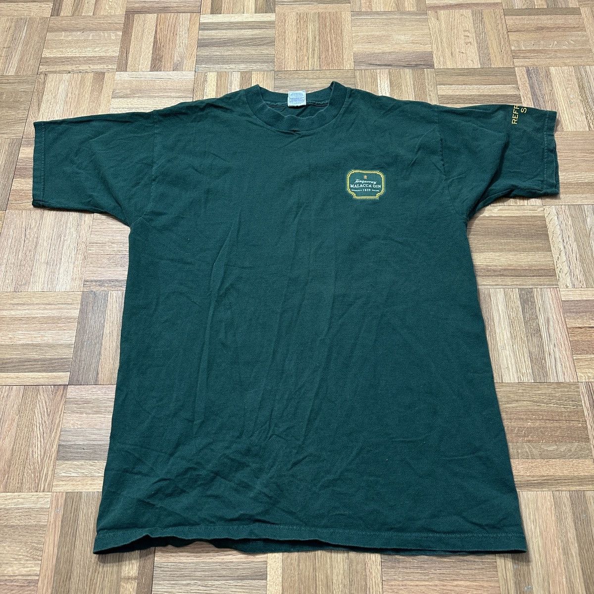Fruit Of The Loom Vintage Tanqueray Malacca Gin tee Size US XL / EU 56 / 4 - 2 Thumbnail