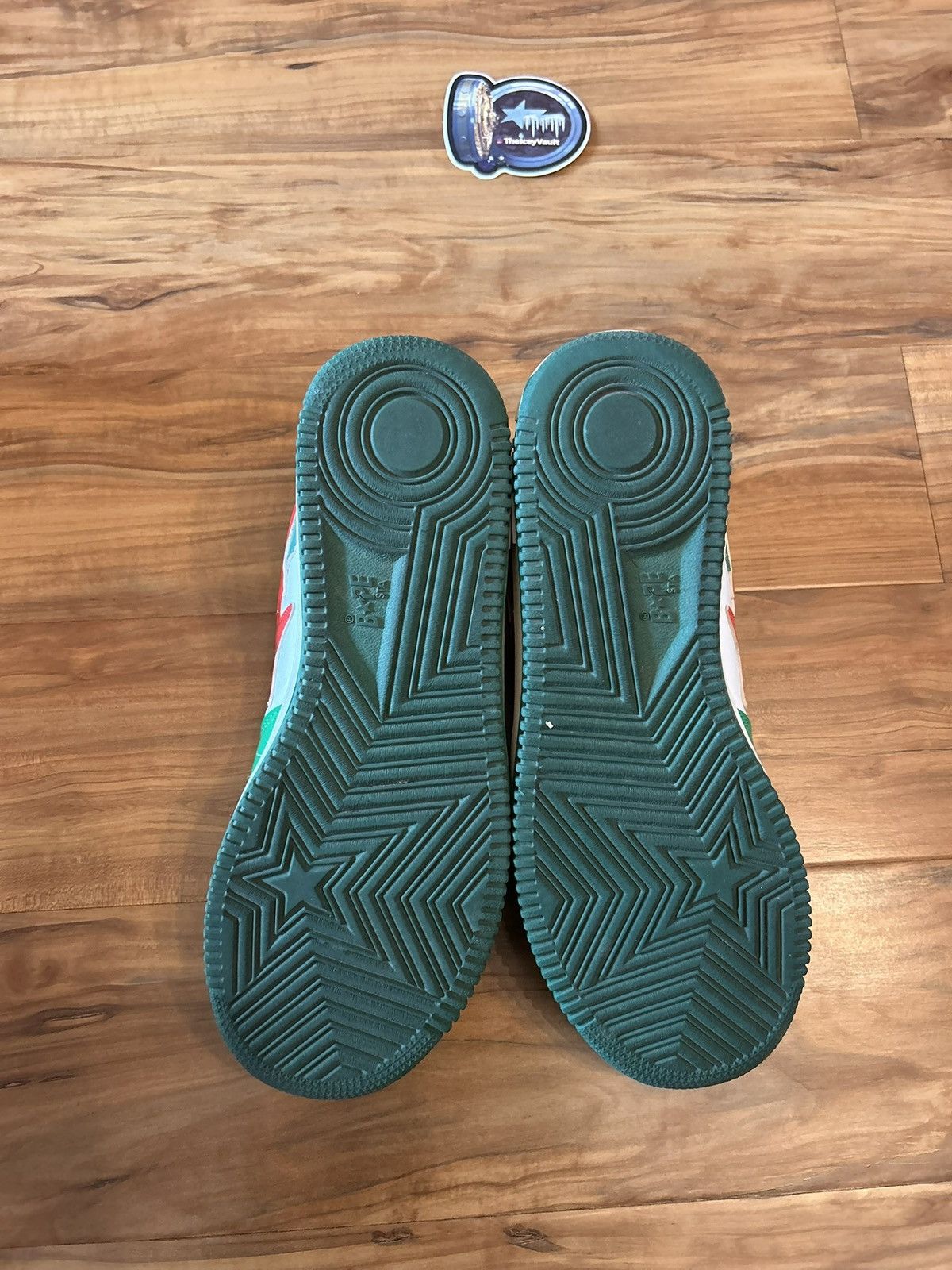Bape OG Bape Heineken Bapestas Size US 10 / EU 43 - 12 Thumbnail
