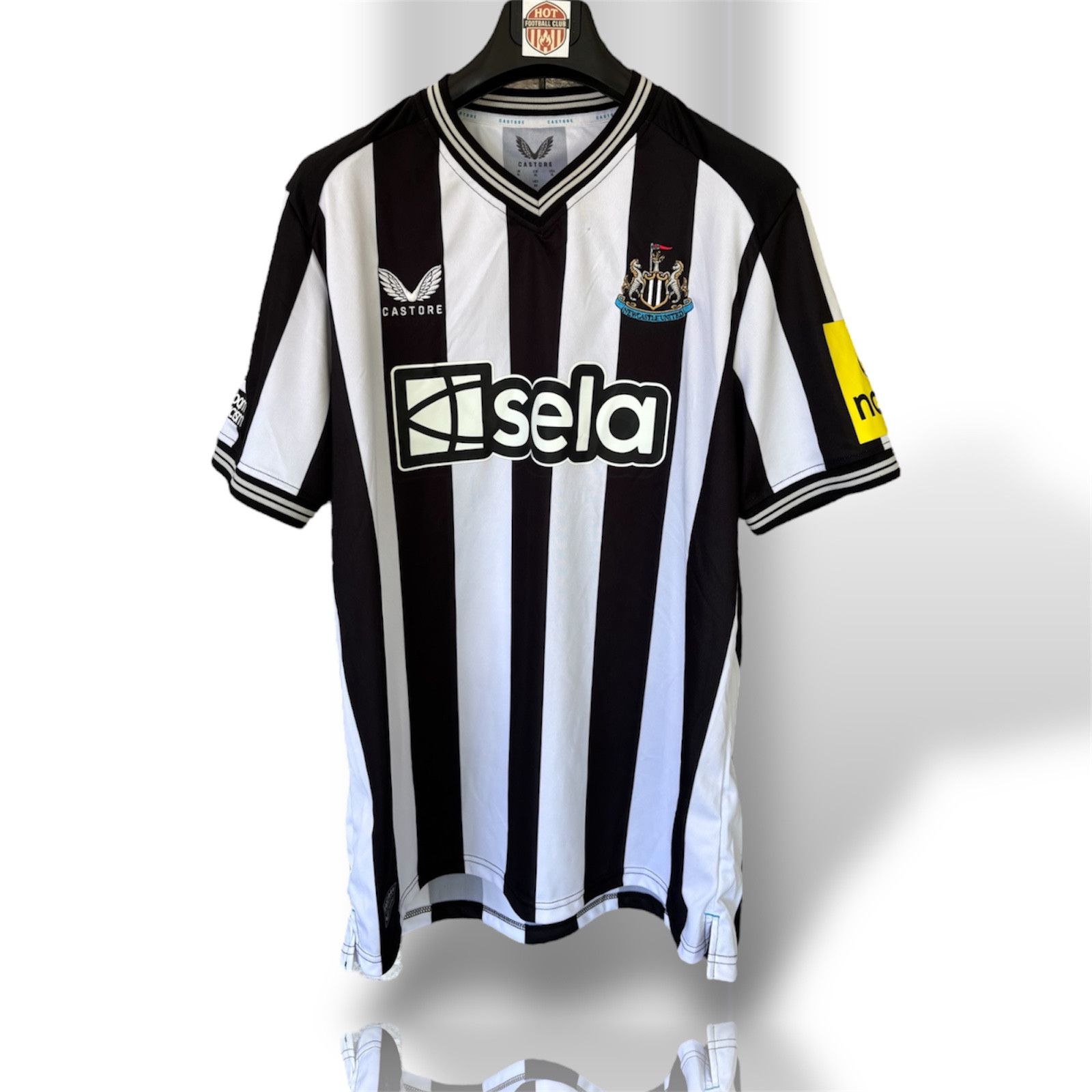 Castore Newcastle United 2023/24 Home Kit | Isak #14 | PL Patch Size US XL / EU 56 / 4 - 1 Thumbnail