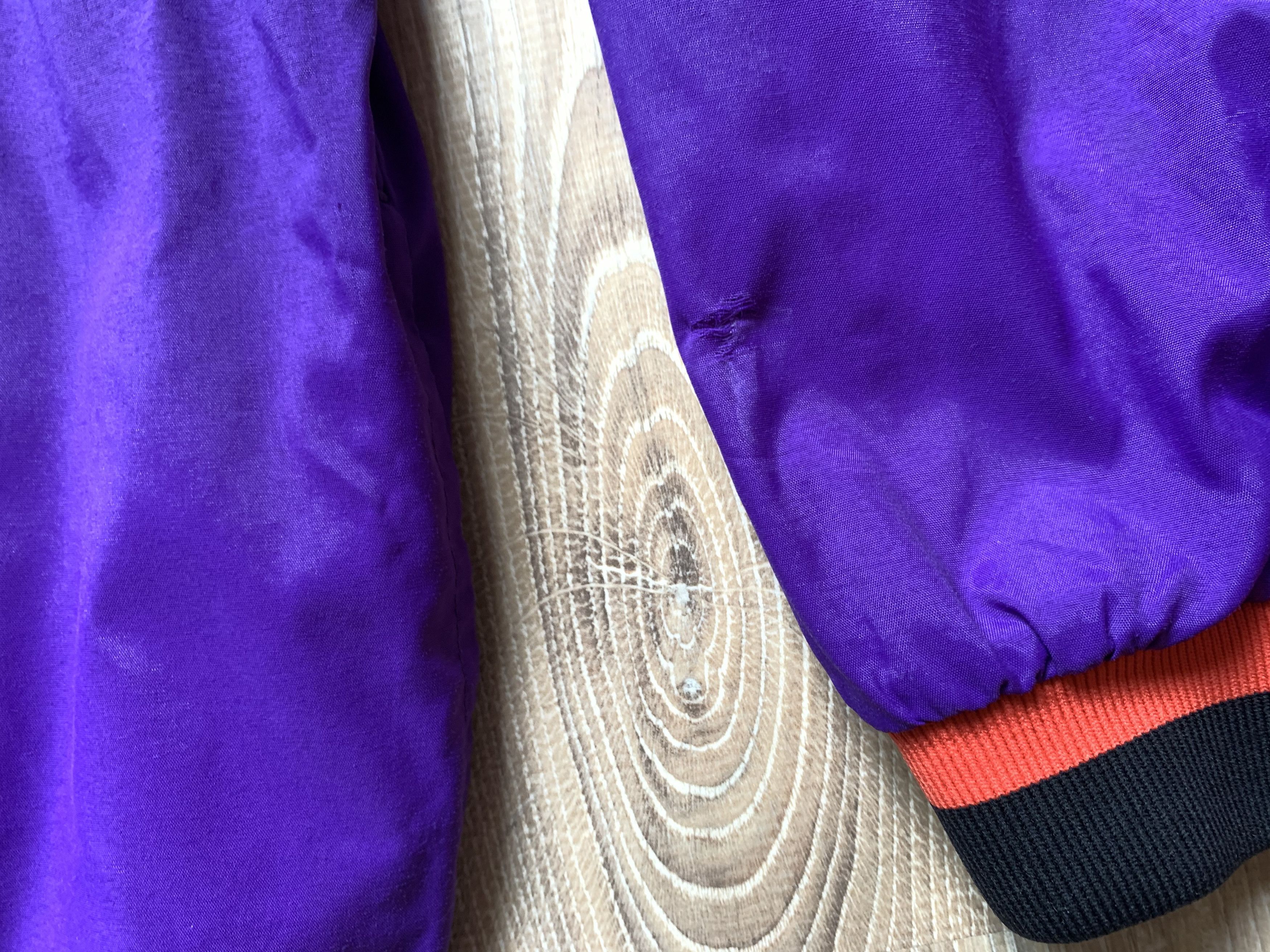 Champion × NBA × Vintage Rare Original 90s NBA Phoenix Suns Coat Bomber Size US XL / EU 56 / 4 - 5 Thumbnail