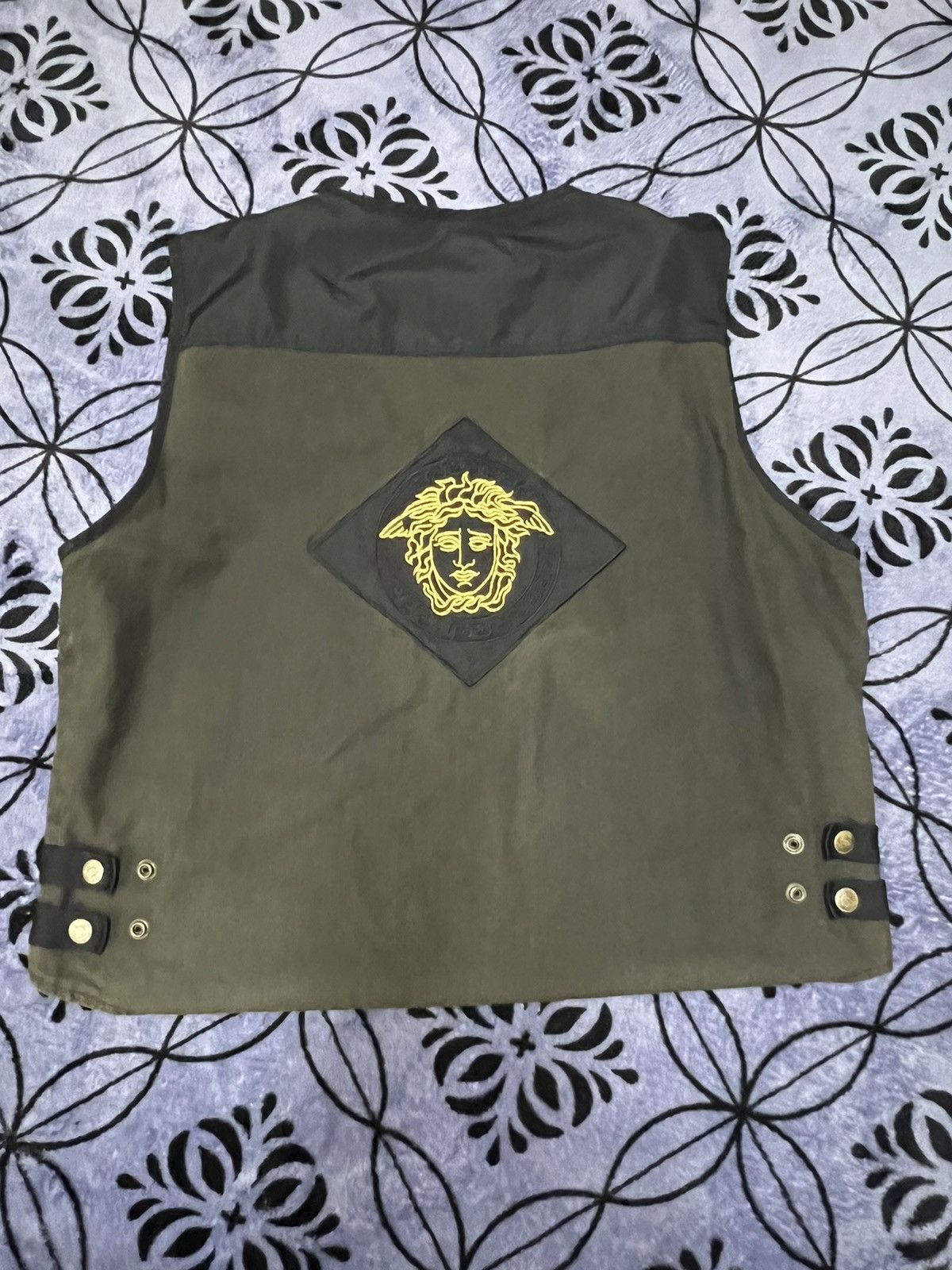 Versace Jeans Couture Versace Jeans Couture Vest - Authentic vintage item Size US L / EU 52-54 / 3 - 1 Thumbnail
