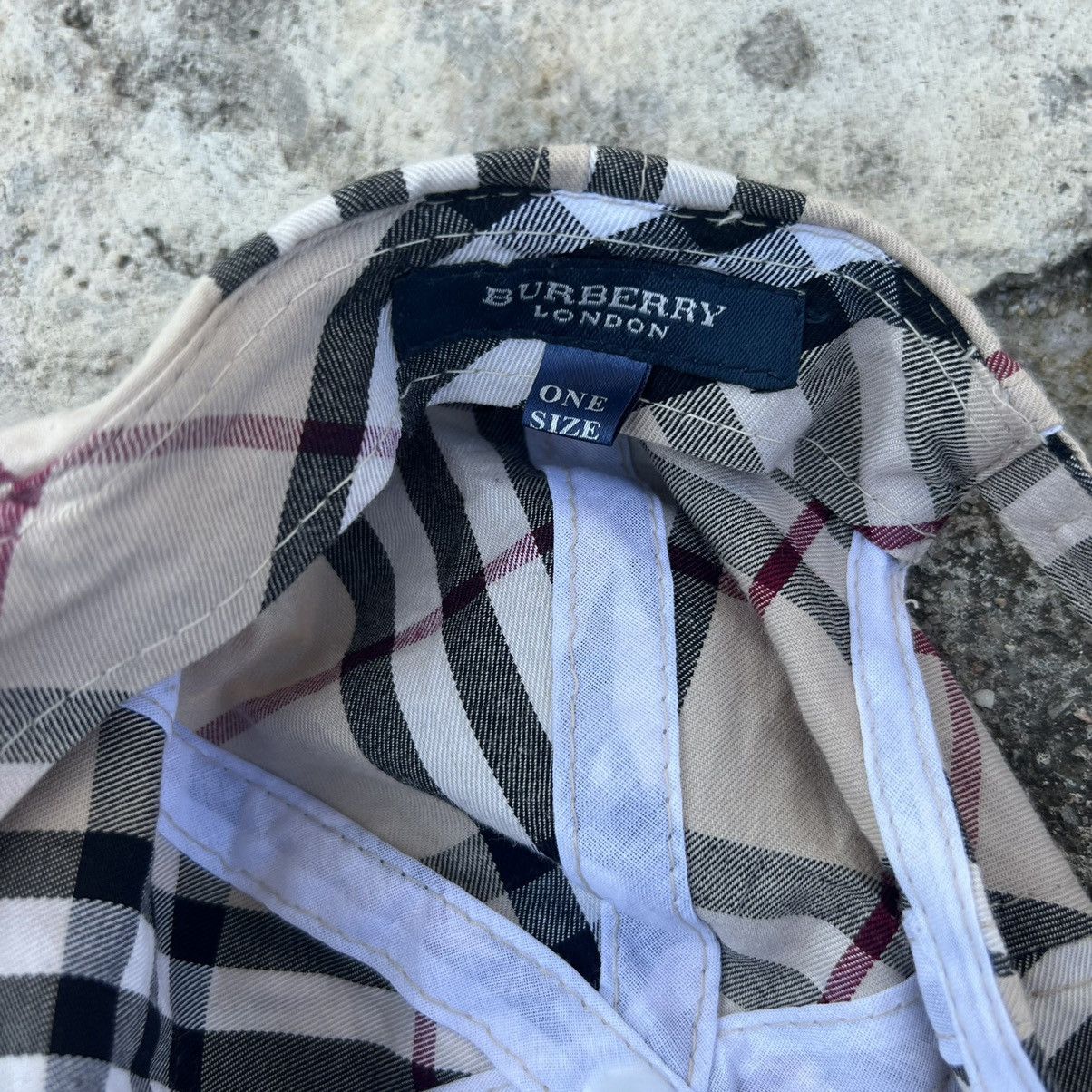 Burberry × Vintage Vintage Burberry nova check hat Size ONE SIZE - 4 Thumbnail