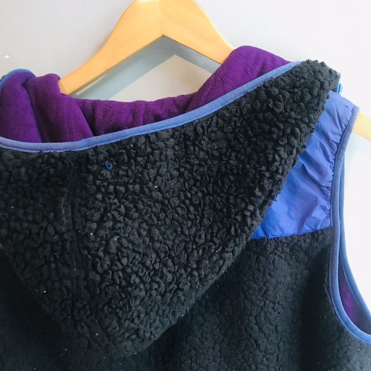 Vintage Vintage Mega Hood Wool Vest Size US L / EU 52-54 / 3 - 4 Thumbnail