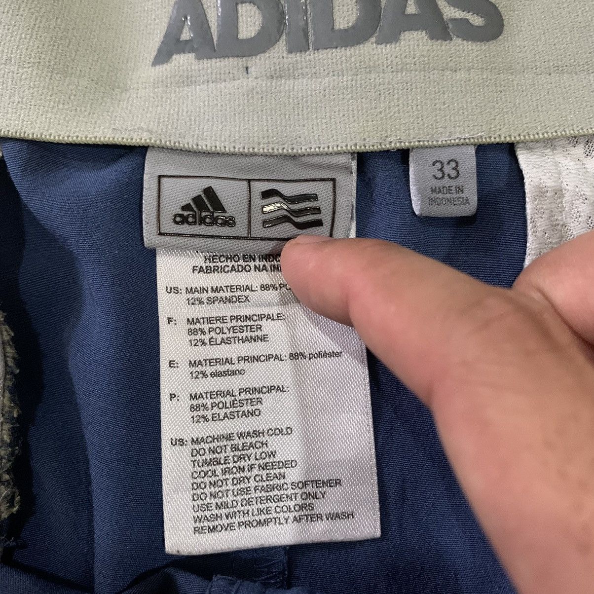 Adidas × Vintage Vintage Adidas Shortpant Size US 33 - 6 Thumbnail