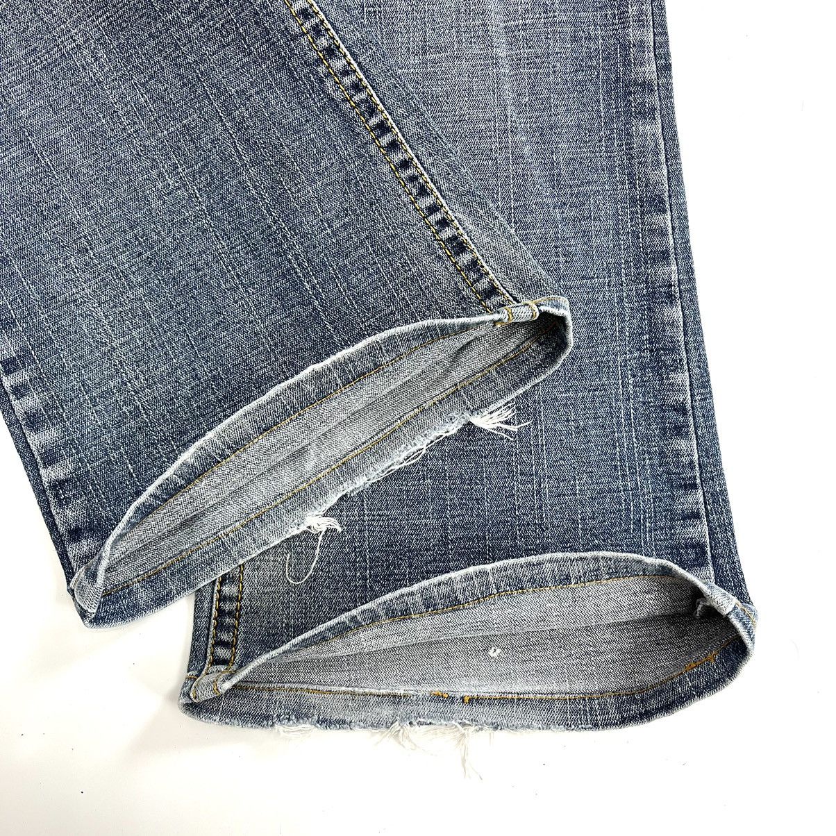 If Six Was Nine × Japanese Brand × Le Grande Bleu (L.G.B.) BCBG Flared Jeans Embroidered Bootcut Denim Pants Size 30" / US 8 / IT 44 - 15 Thumbnail