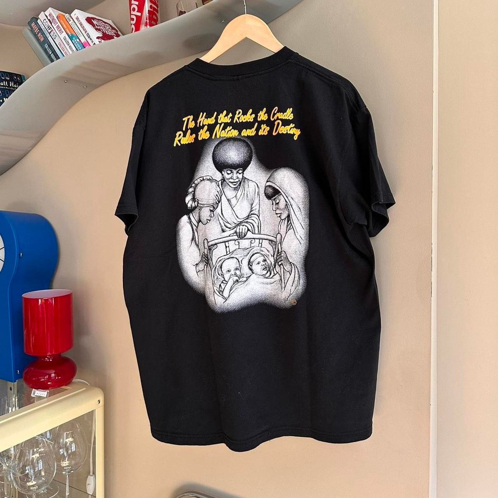 Fruit Of The Loom × Rap Tees Vintage Sisterhood Black History Shirt Size US XL / EU 56 / 4 - 3 Thumbnail