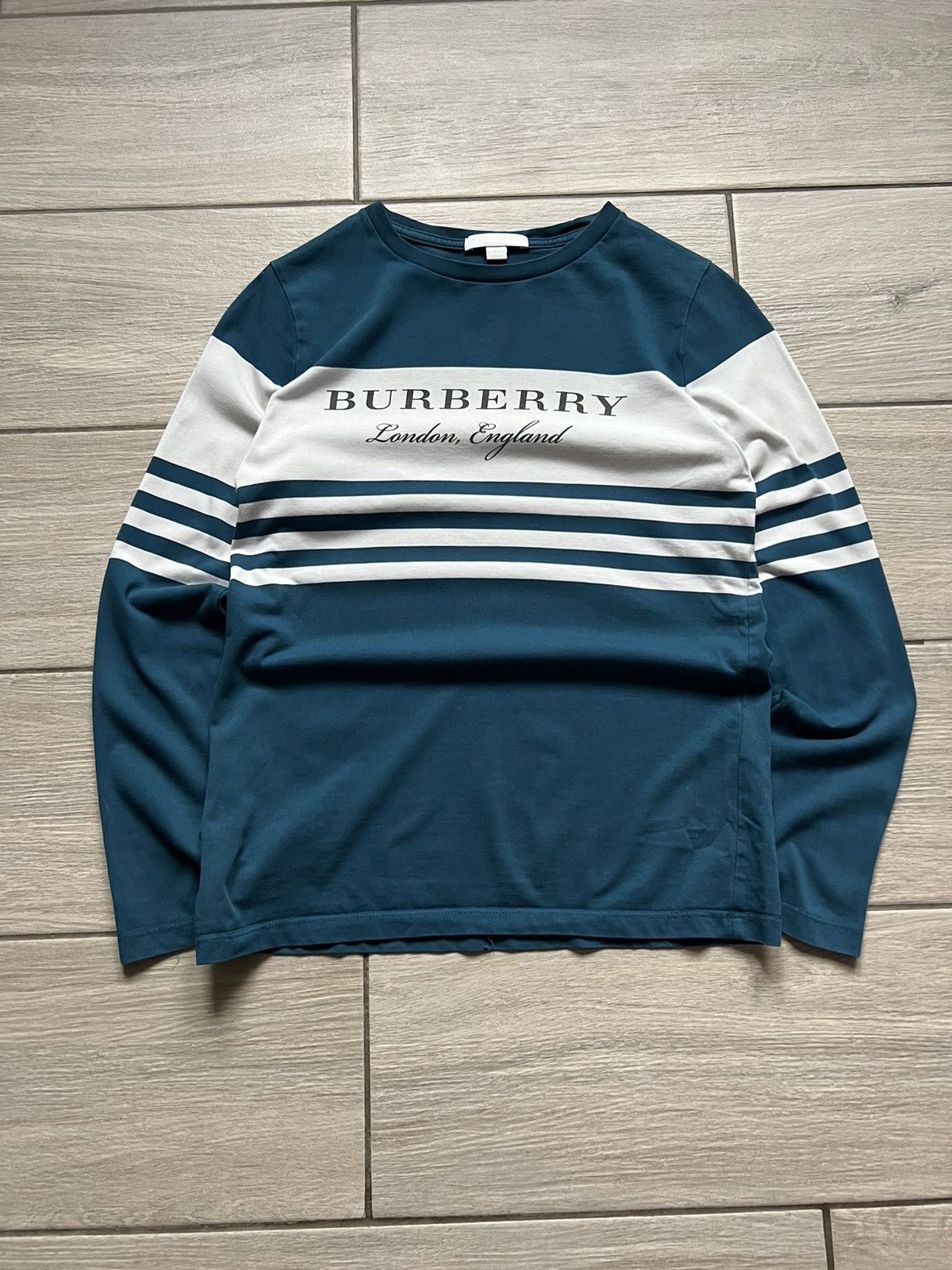 Burberry Burberry Long Sleeve Luxury Big Logo XS Rare Size US XXS / EU 40 - 2 Thumbnail