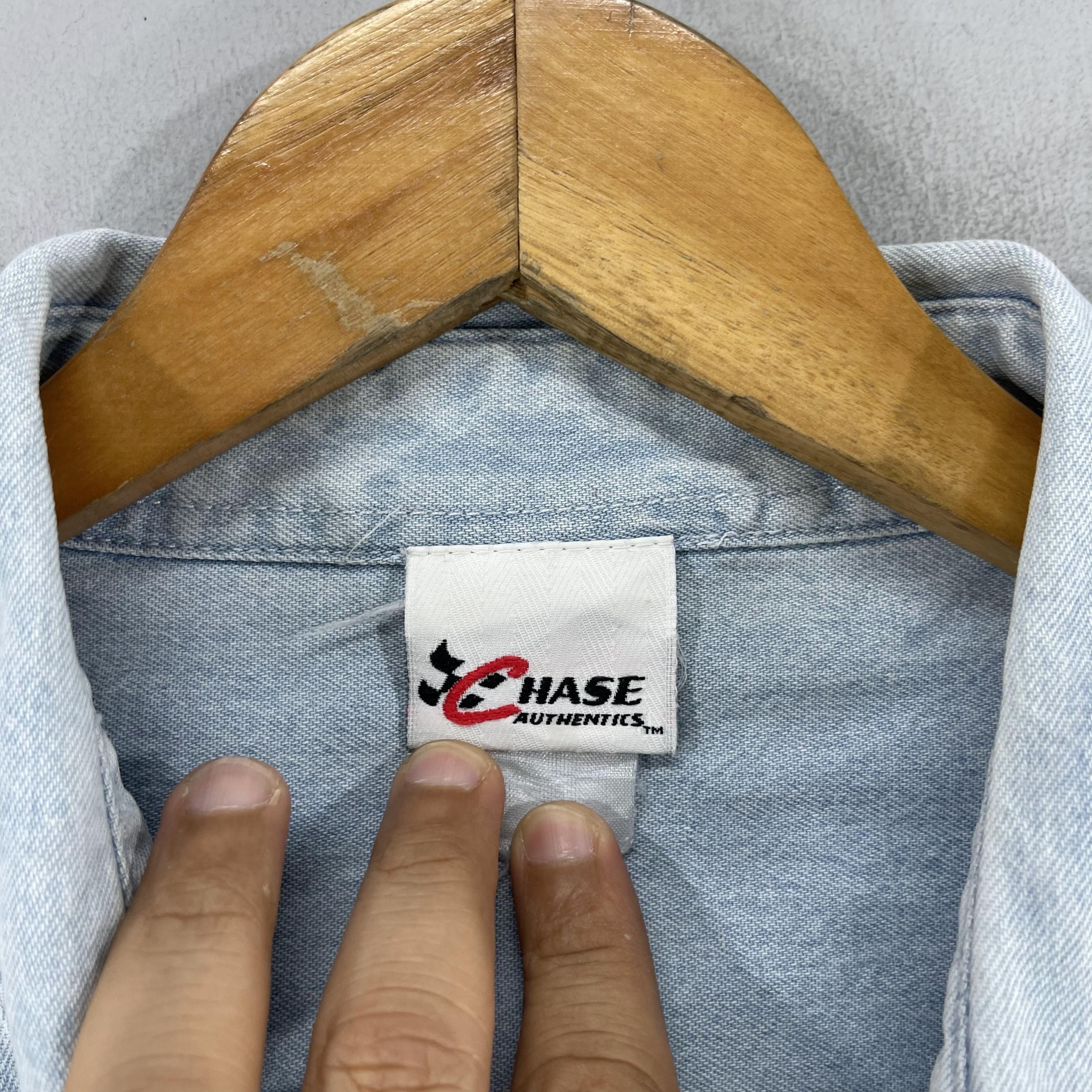 Chase Authentics × NASCAR × Vintage Vintage NASCAR Chase Dale Earnhardt Jr Denim Shirt Size US L / EU 52-54 / 3 - 5 Thumbnail