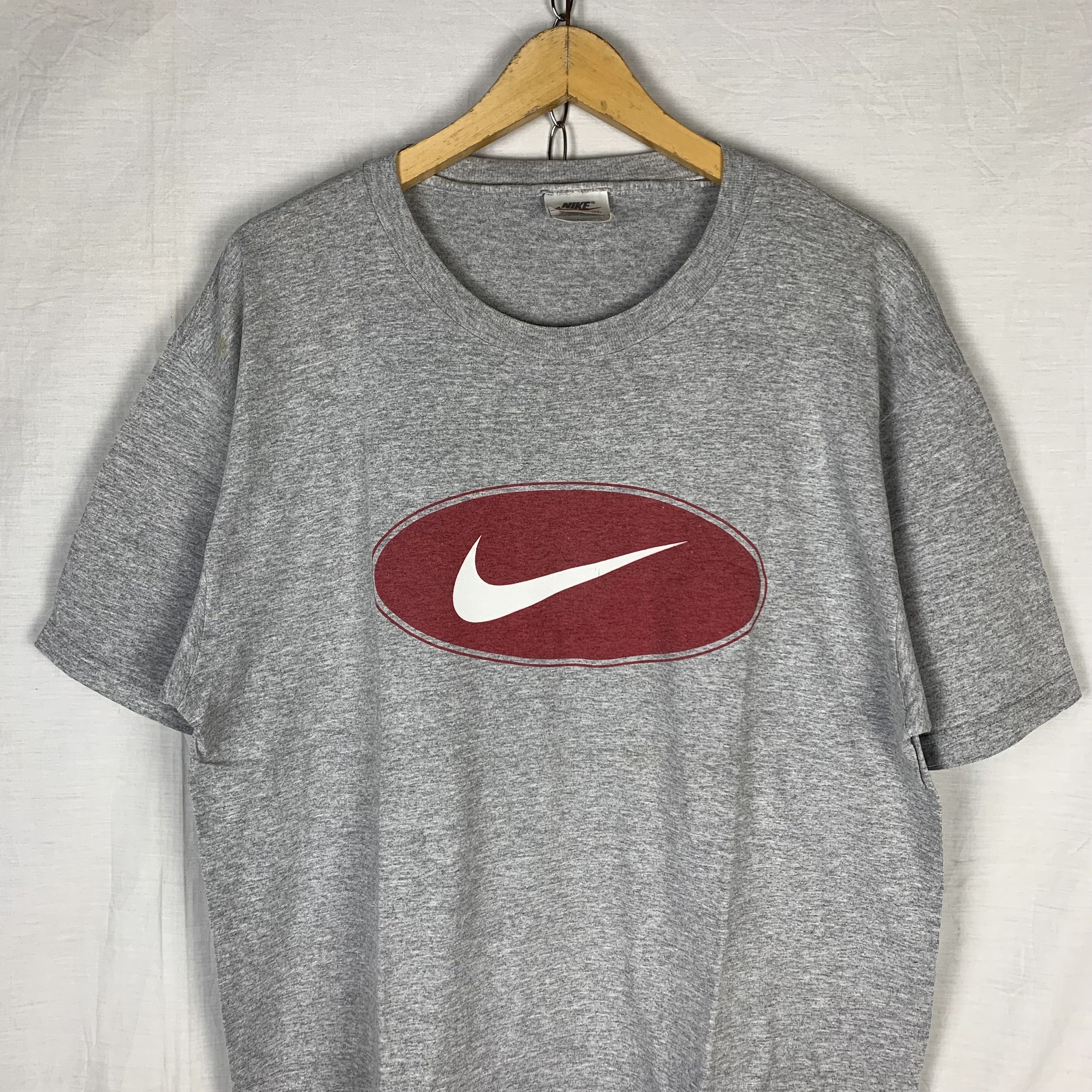 Nike Vintage 90s Nike Swoosh Big Logo Tshirt Size US M / EU 48-50 / 2 - 2 Thumbnail