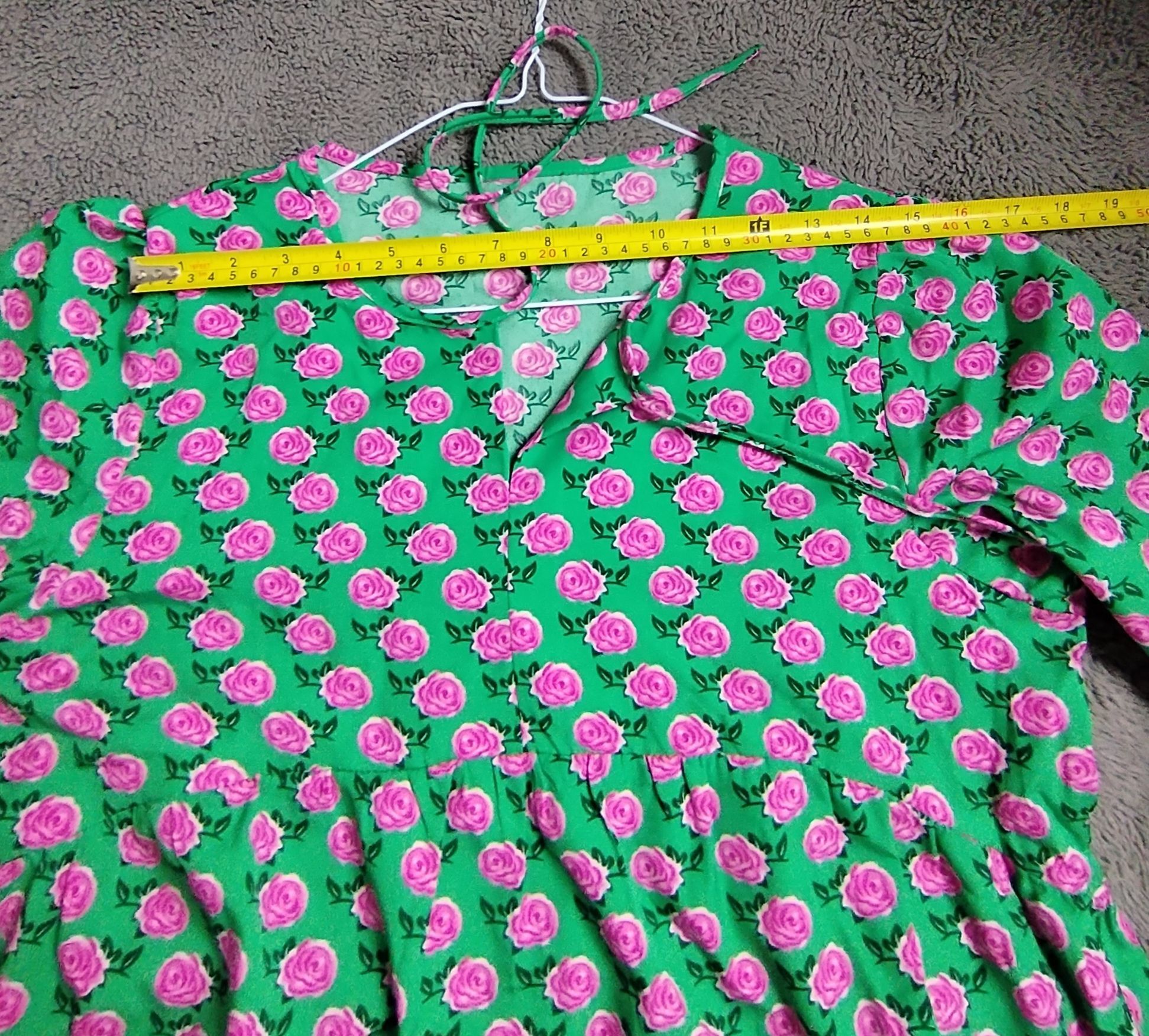 Other Womens Dress L Green Pink Rose Floral VNeck Long Sleeve Size L / US 10 / IT 46 - 7 Thumbnail