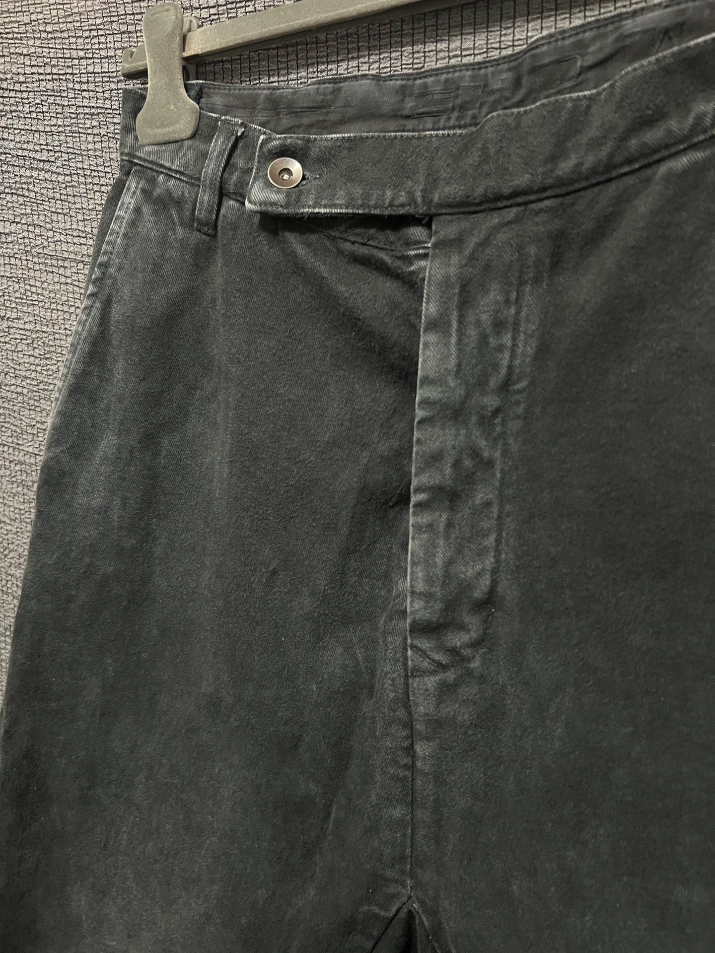 Rick Owens Rick Owens 11fw Distressed Drop Cropped Jeans Size US 29 - 5 Thumbnail