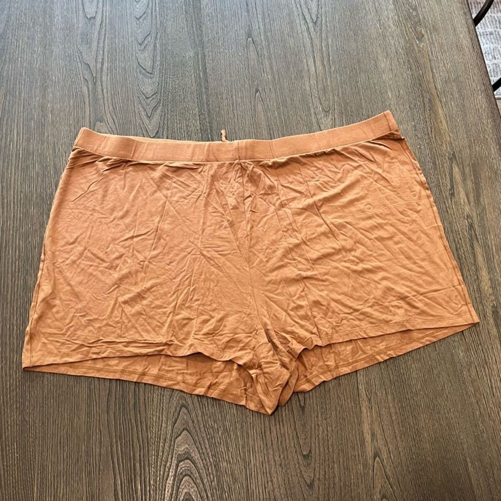 SKIMS NWOT Skims Sleep Shorts Camel Size 3X Size ONE SIZE - 1 Thumbnail