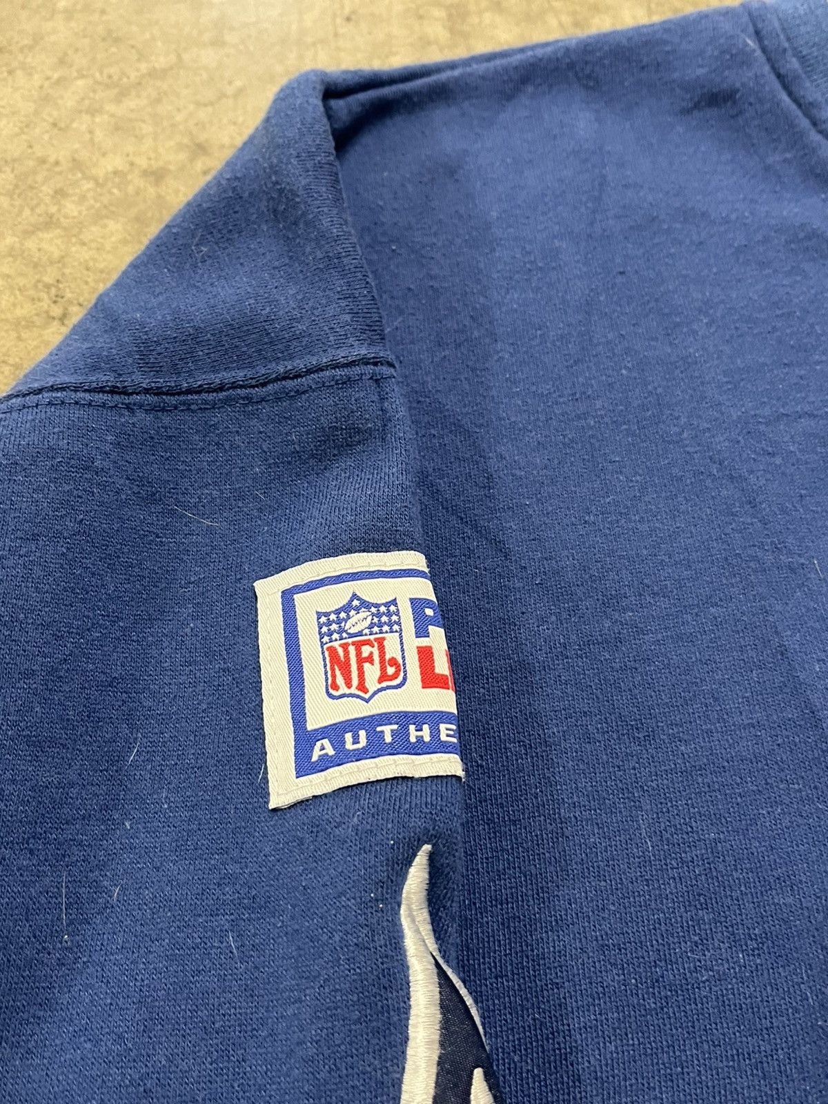 Vintage Vintage 90s Dallas cowboys starter sweatshirt rare NFL Size US L / EU 52-54 / 3 - 6 Thumbnail