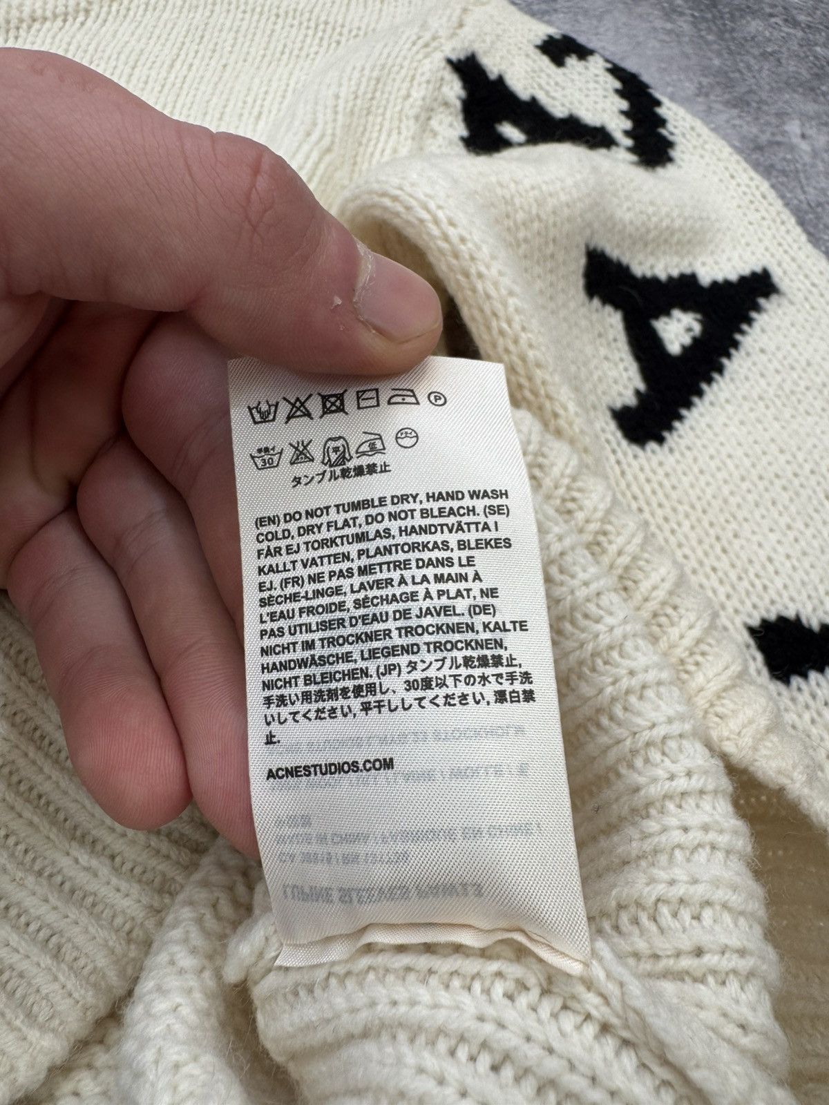 Acne Studios Acne studios wool sweater Size XS / US 0-2 / IT 36-38 - 7 Thumbnail