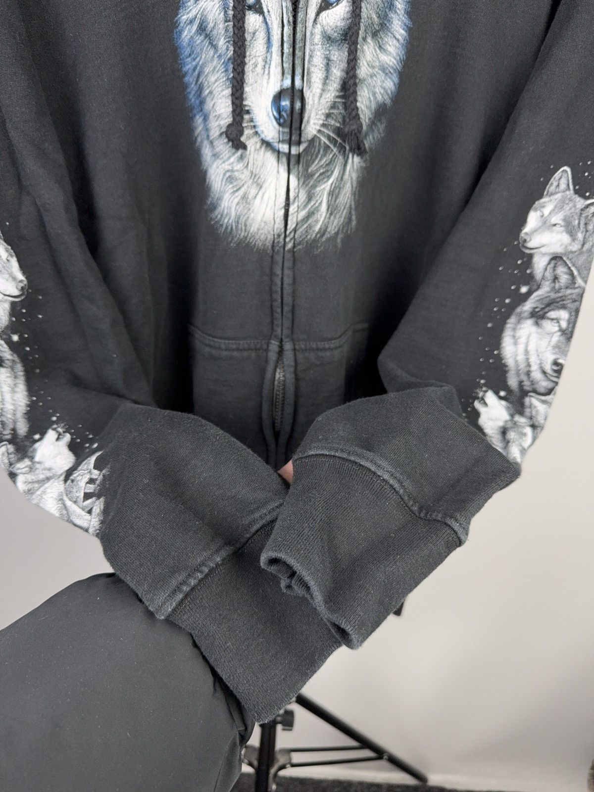 Vintage 00s Rock Eagle Wolf Print Zip Hoodie With Graphic Sleeves Size US L / EU 52-54 / 3 - 9 Thumbnail