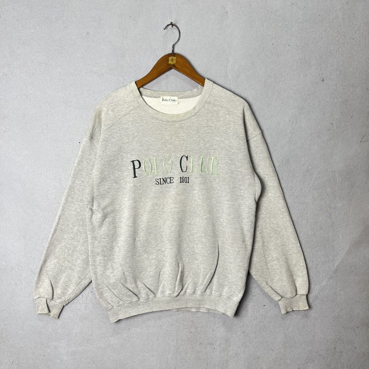 Vintage Vintage Polo Club Embroidered Sweatshirt Size US L / EU 52-54 / 3 - 1 Thumbnail