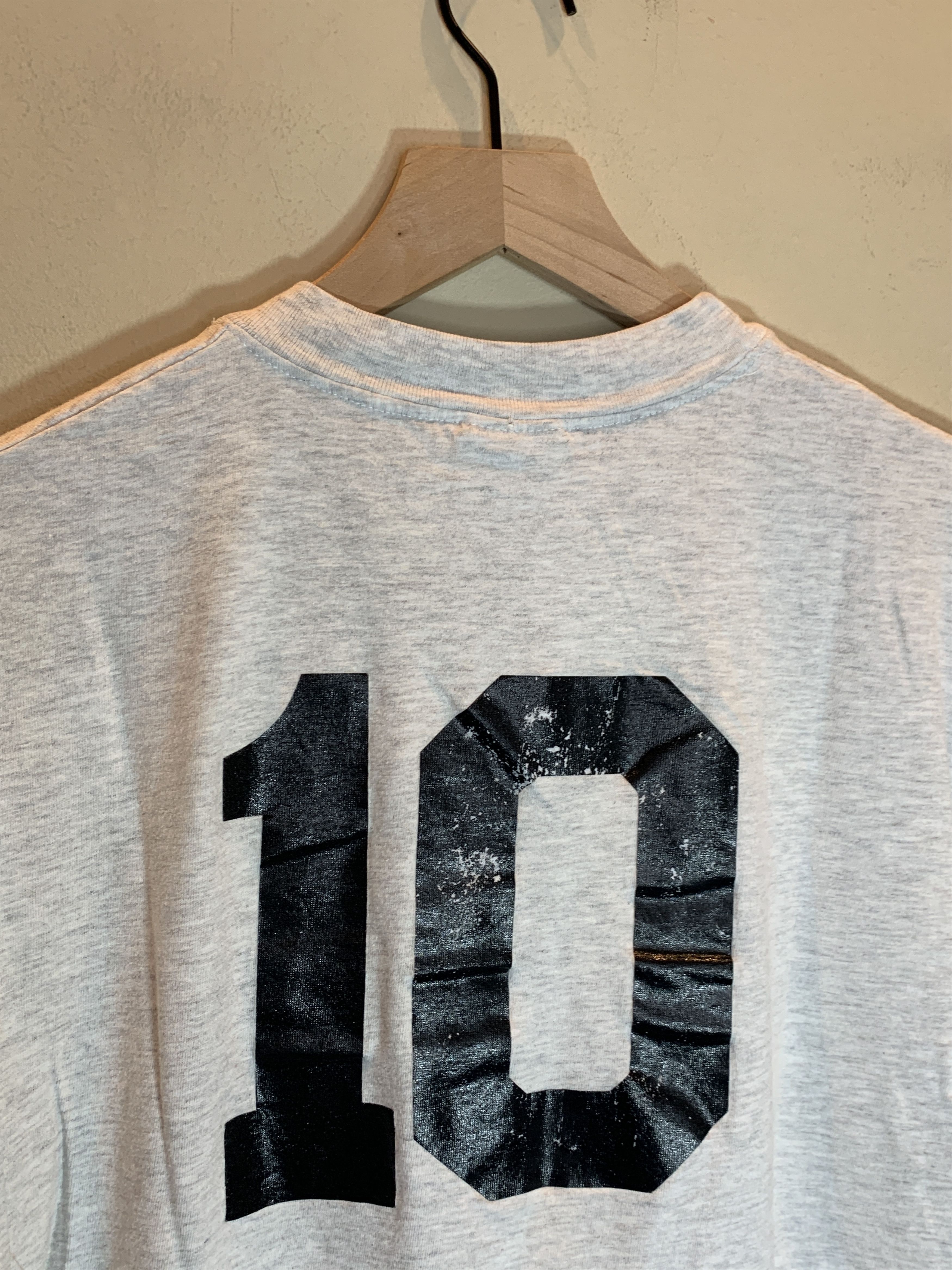 Vintage *RARE* Vintage 90’s Absolut Mandrin Crew Vodka T-Shirt - L Size US L / EU 52-54 / 3 - 7 Thumbnail
